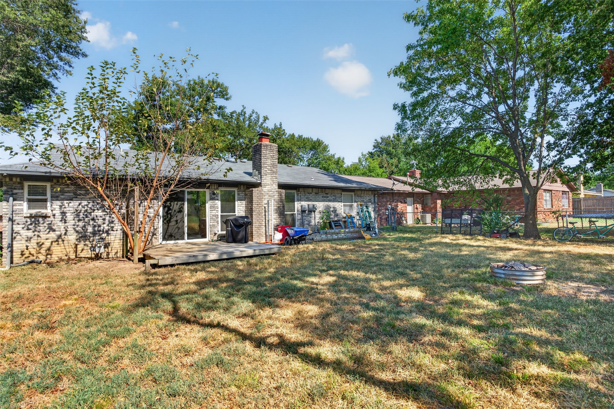 1616 S Pine Avenue Property Photo 30