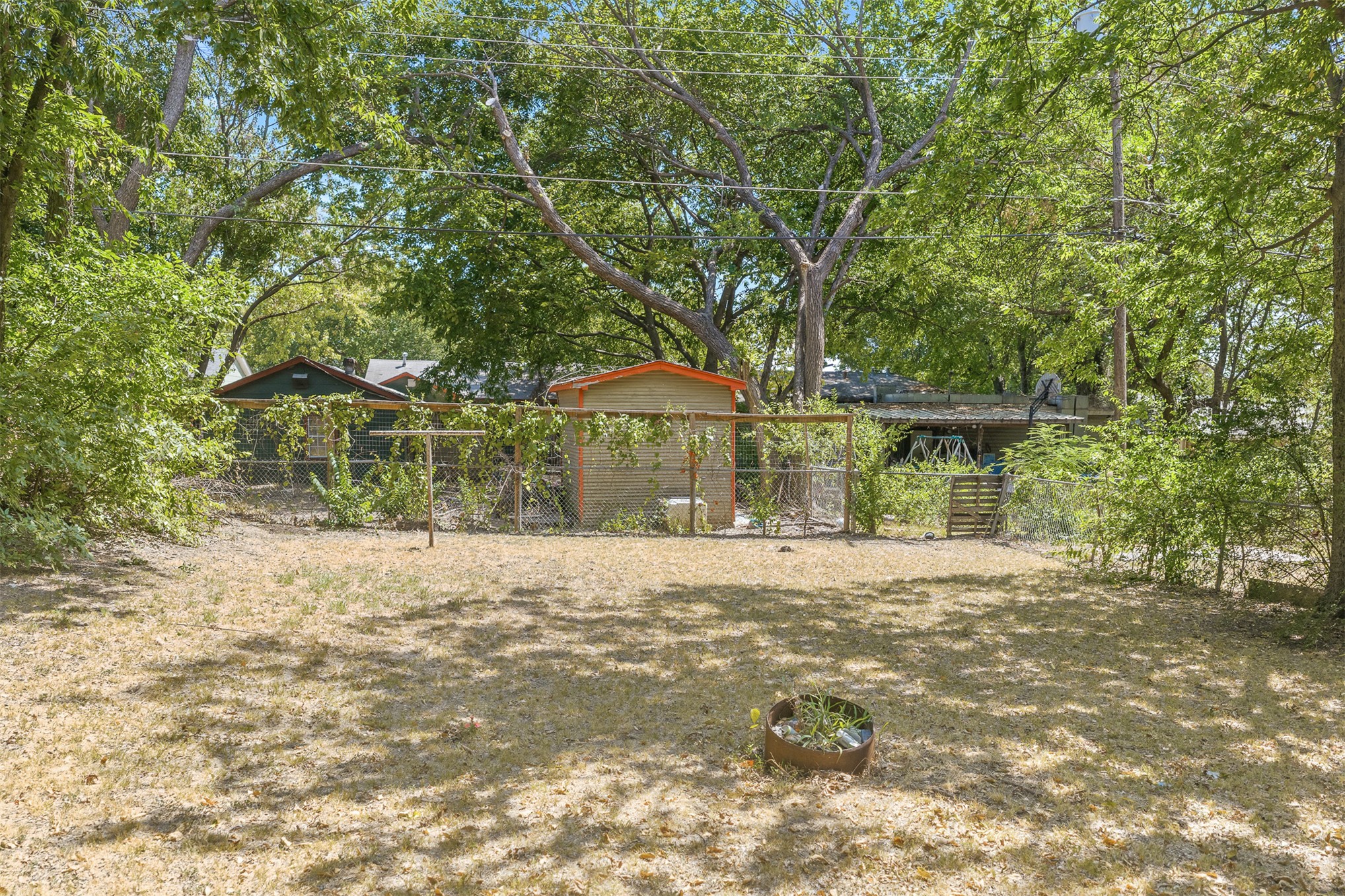 1408 Holt Property Photo 19