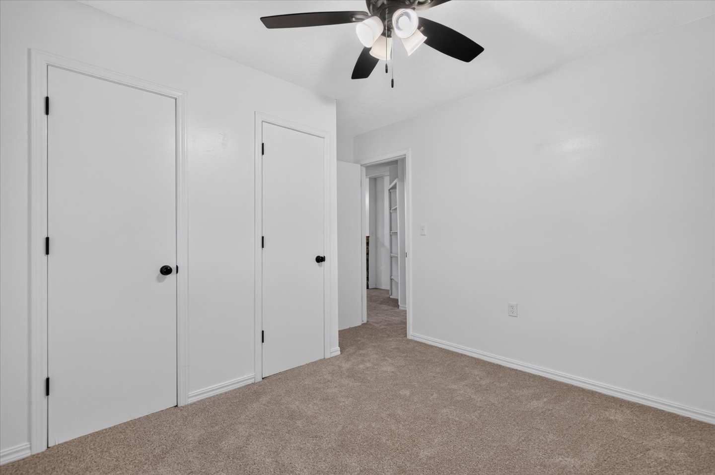 120 Ottawa Avenue Property Photo 16