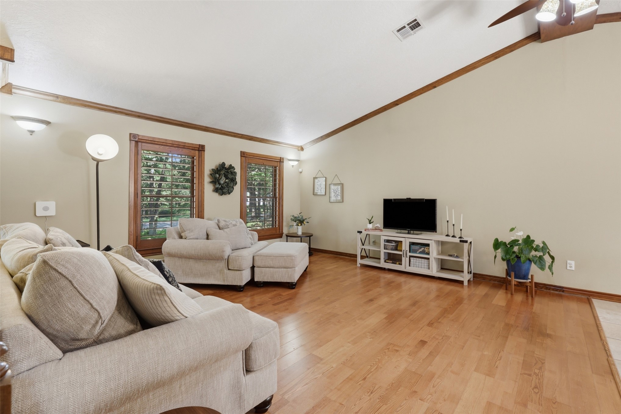 870776 S Hickory E Property Photo 12