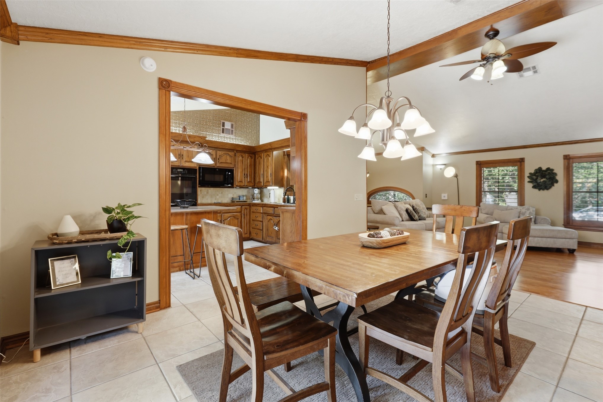 870776 S Hickory E Property Photo 16