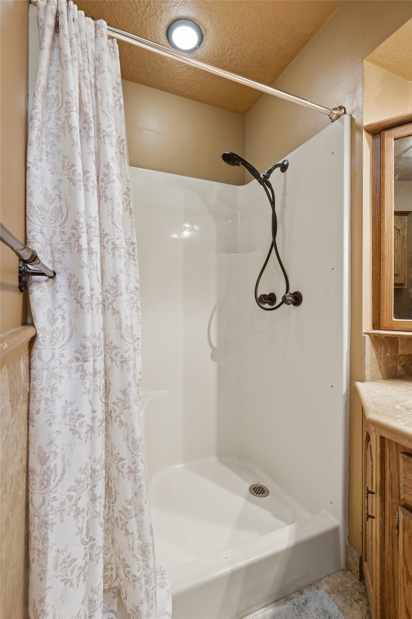 870776 S Hickory E Property Photo 26