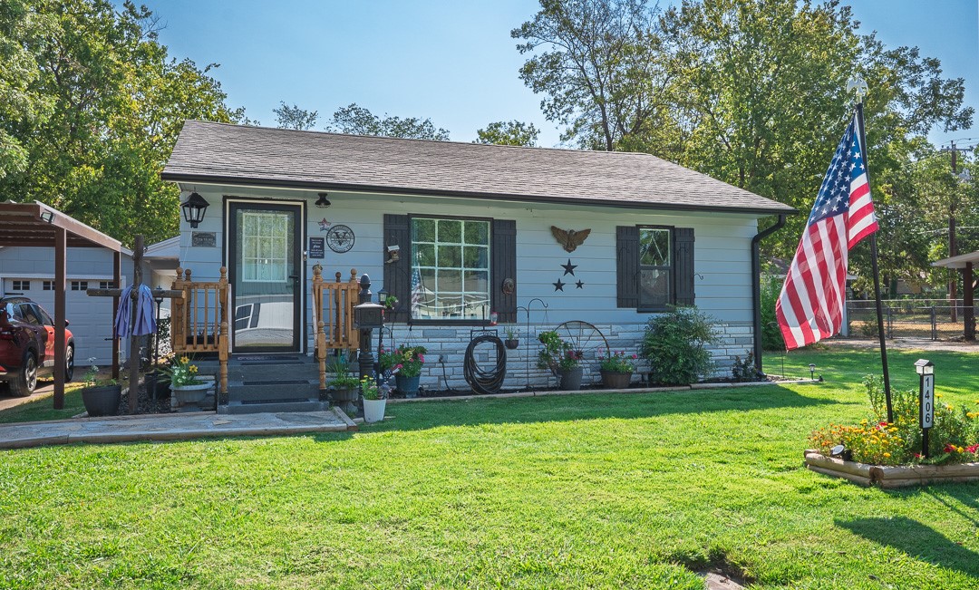1406 Healdton Property Photo 1