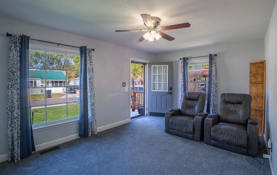 1406 Healdton Property Photo 10