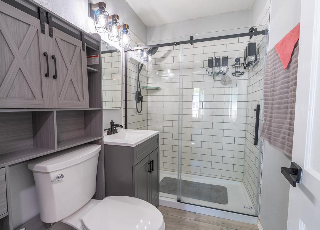 1406 Healdton Property Photo 12