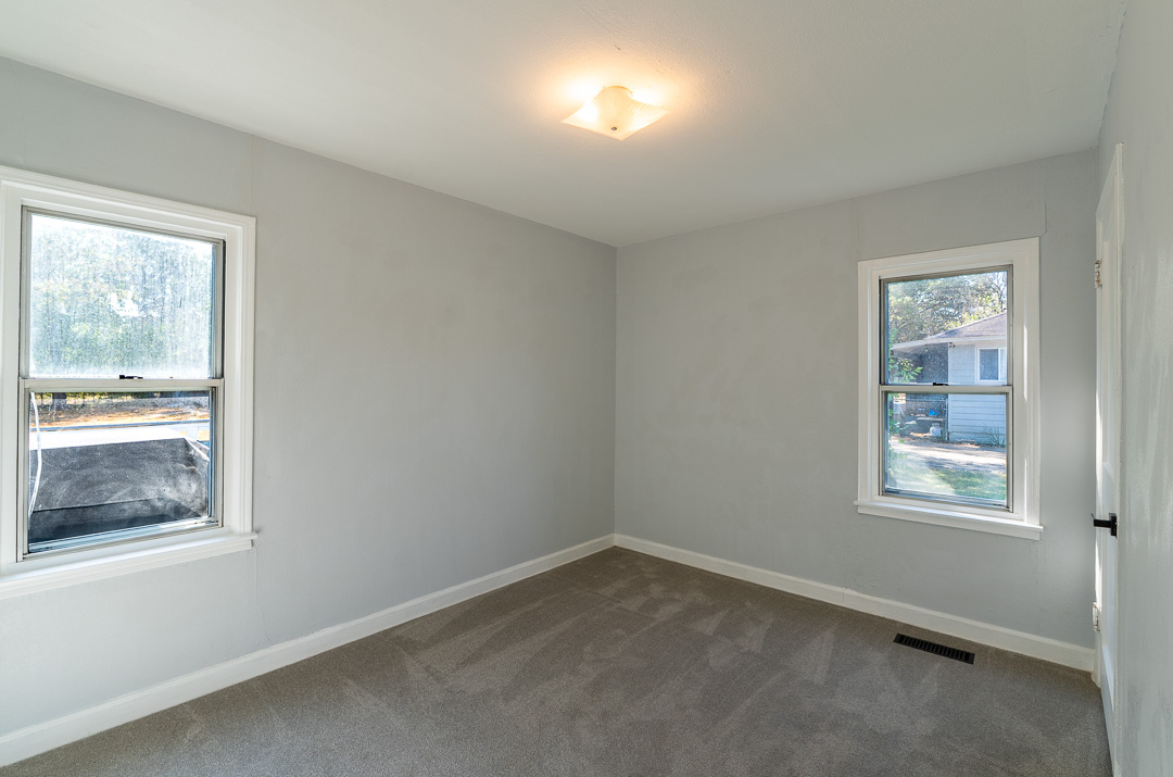 1406 Healdton Property Photo 17