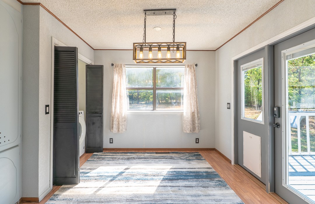 1406 Healdton Property Photo 20