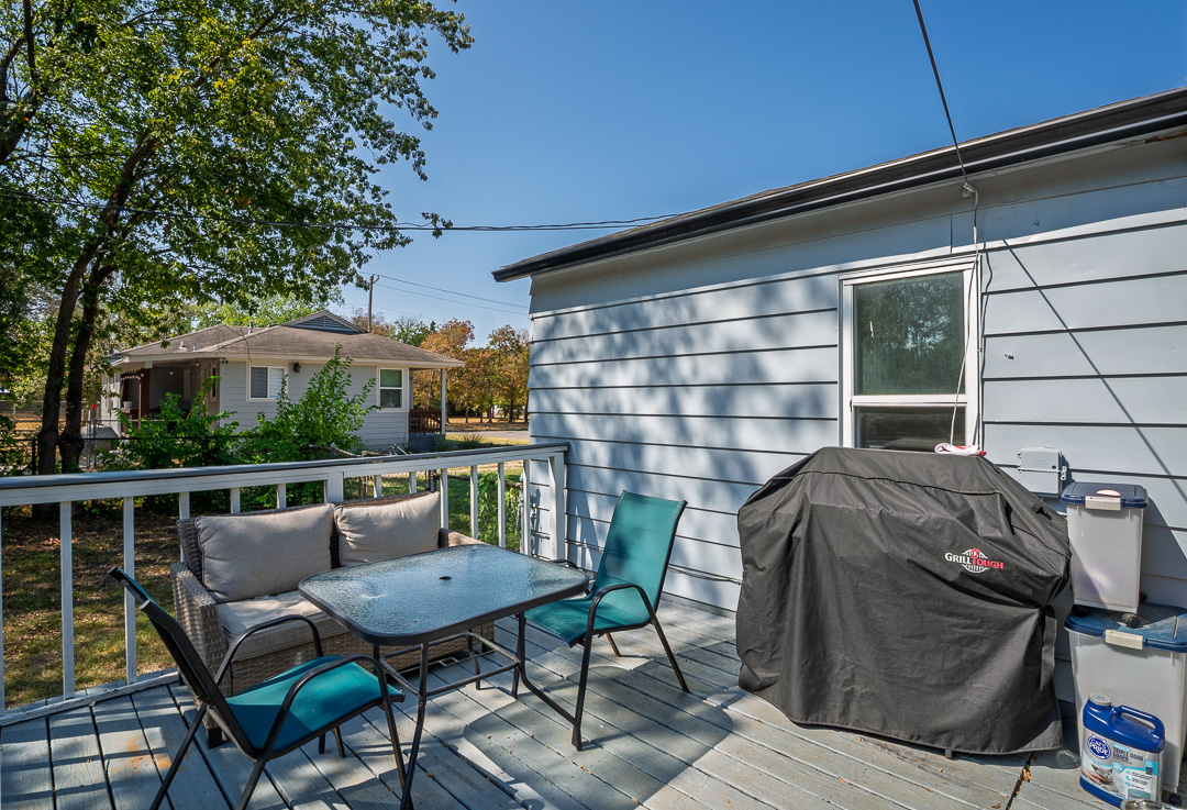 1406 Healdton Property Photo 29