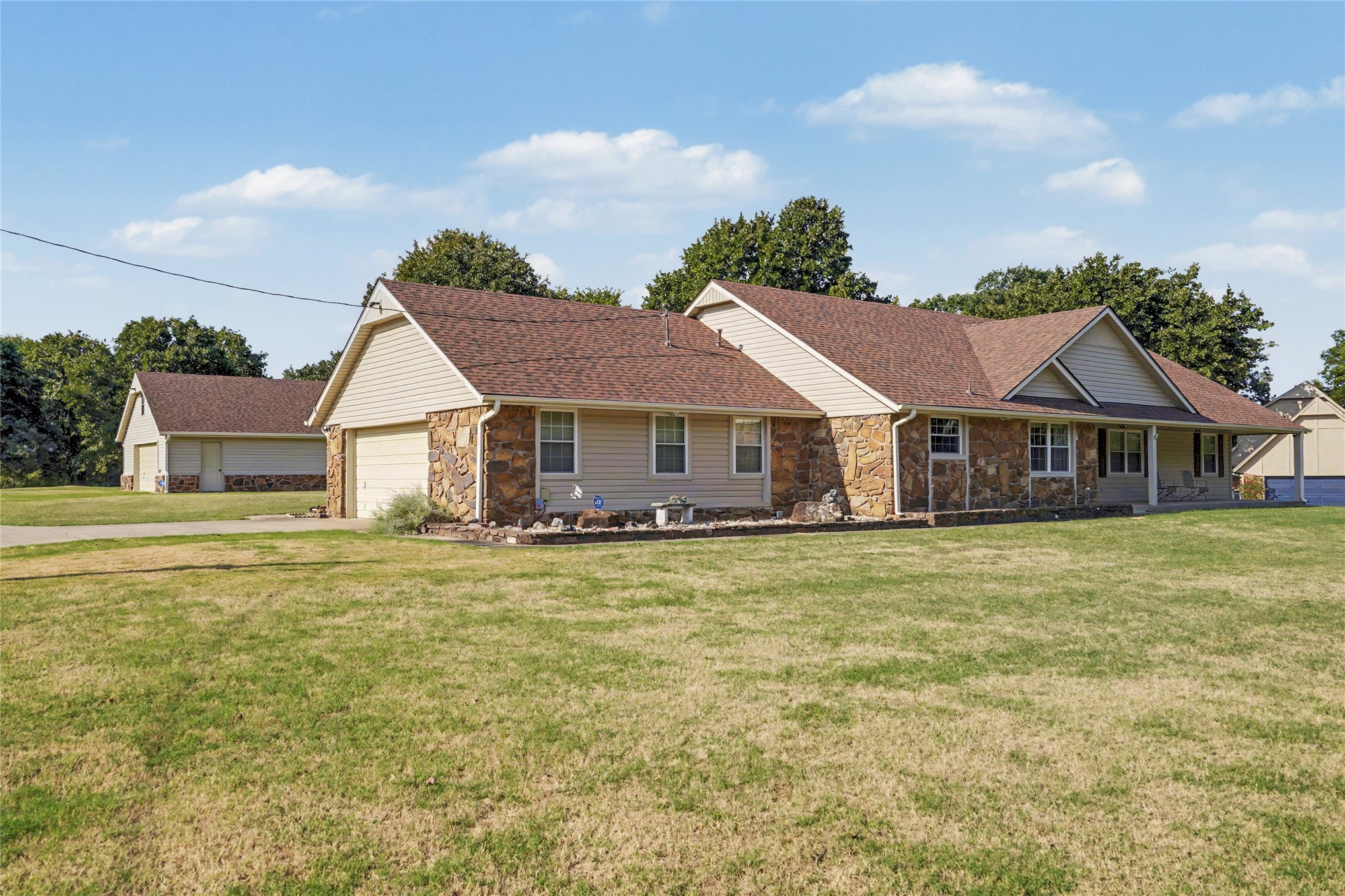 14256 E Dogwood Lane Property Photo 3
