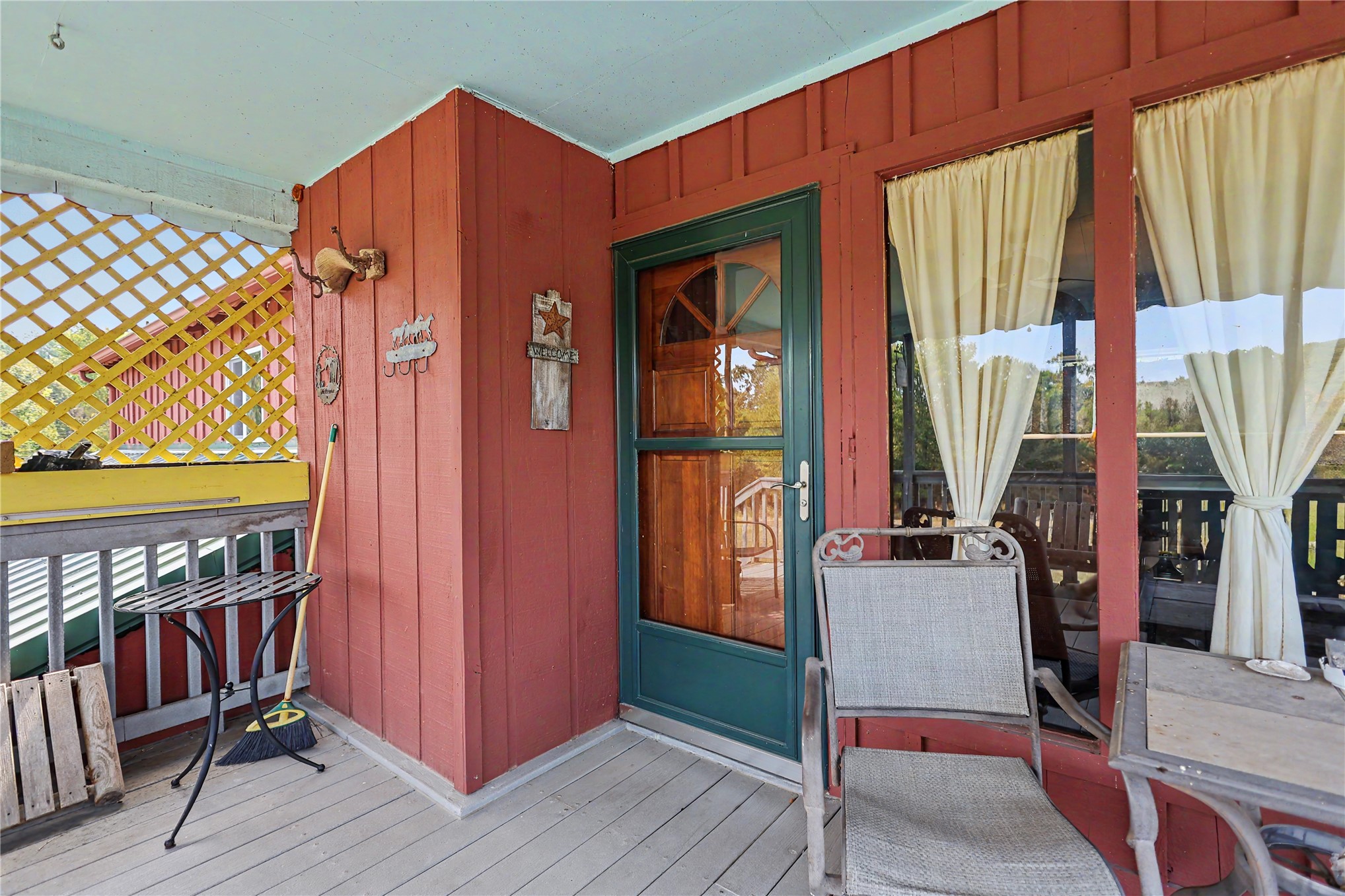 328 Bailey Boulevard Property Photo 7