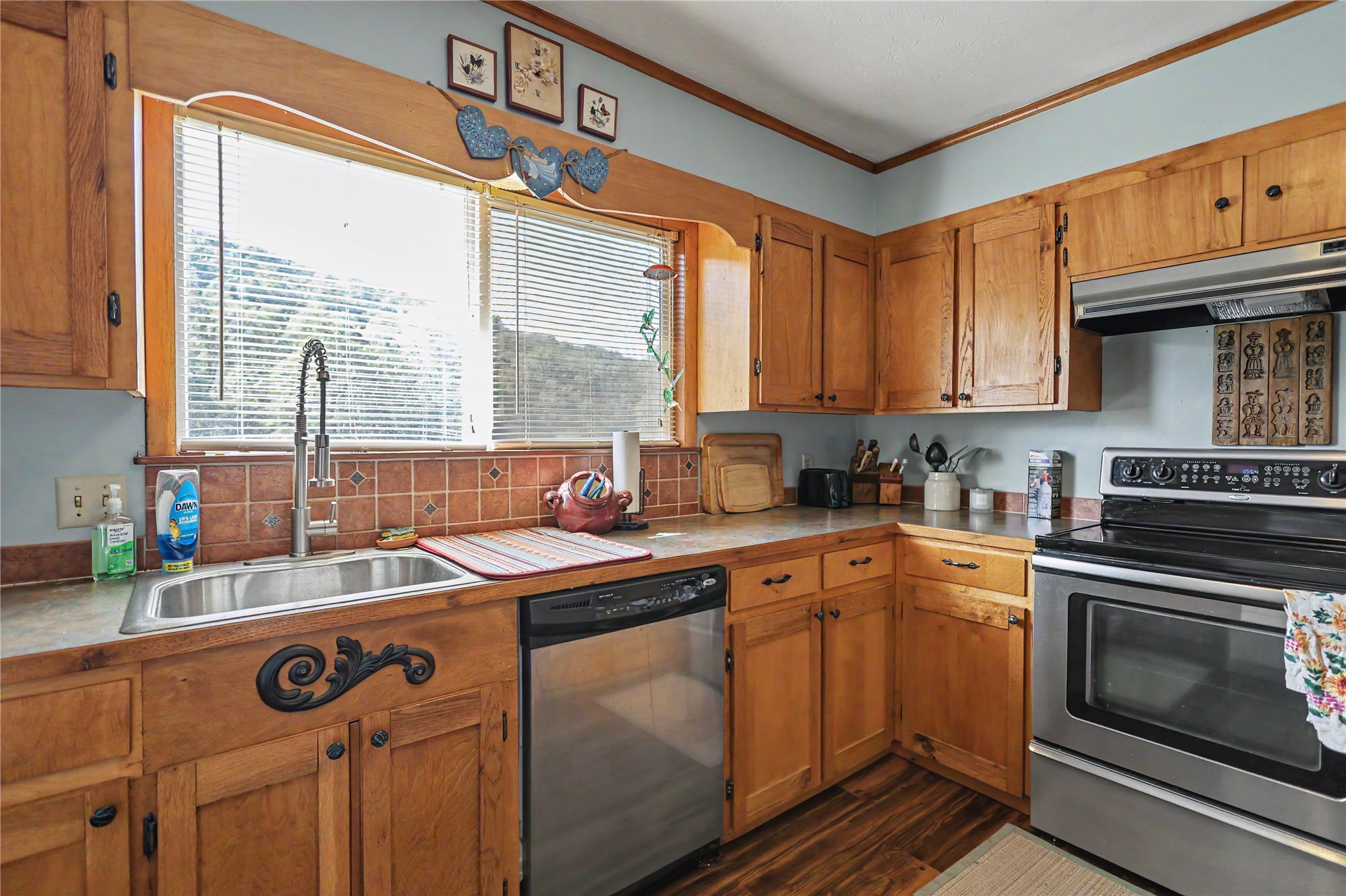 328 Bailey Boulevard Property Photo 15
