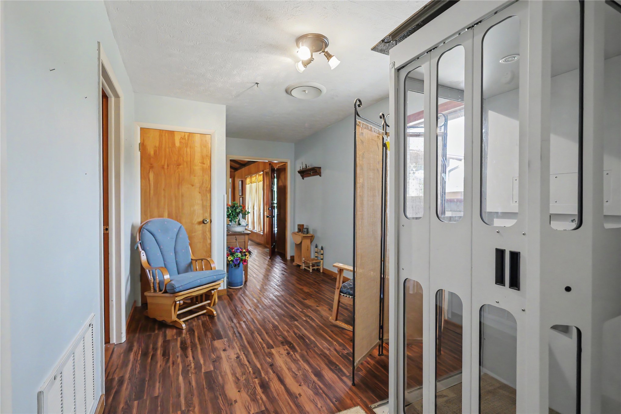 328 Bailey Boulevard Property Photo 39