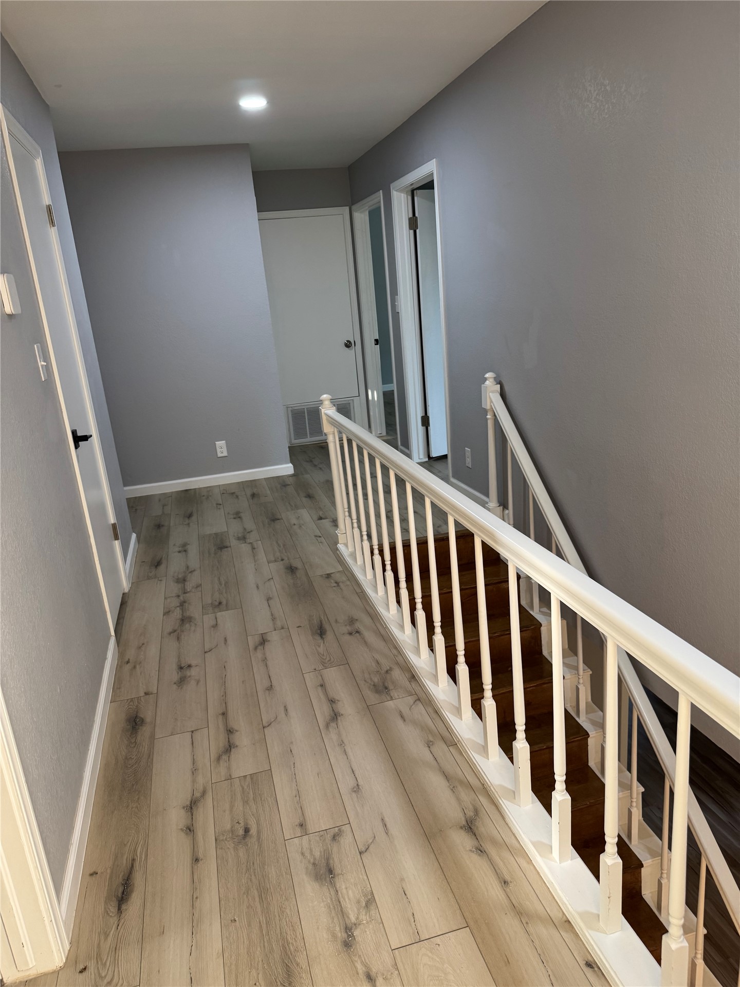 8106 S Pittsburg Avenue Property Photo 10