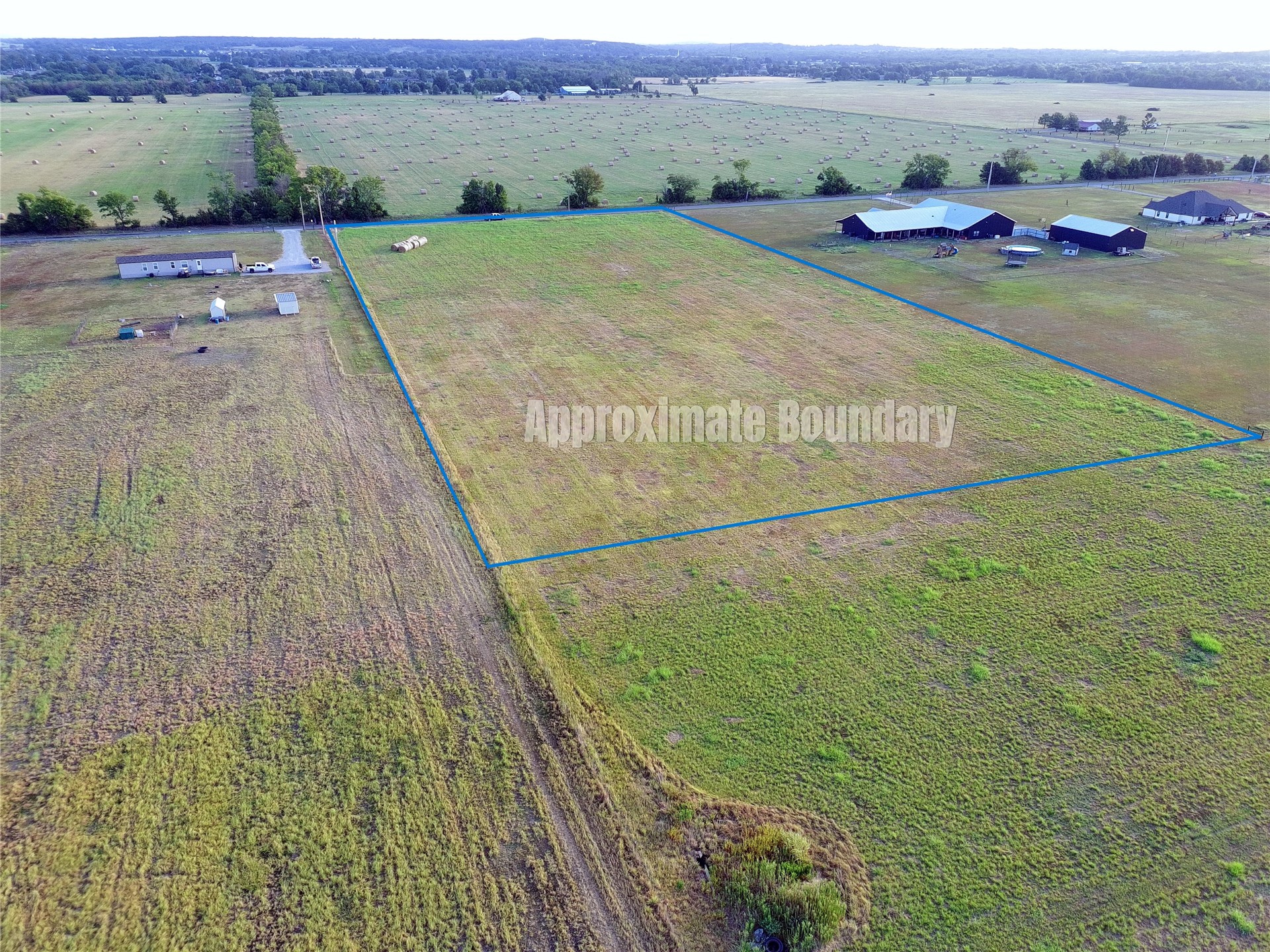E 610 Road Property Photo 3