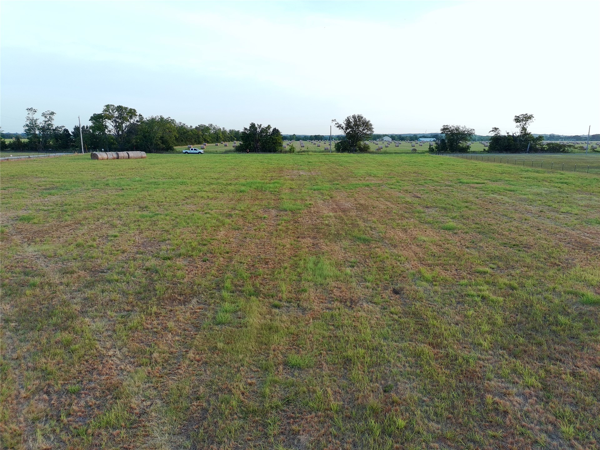 E 610 Road Property Photo 8