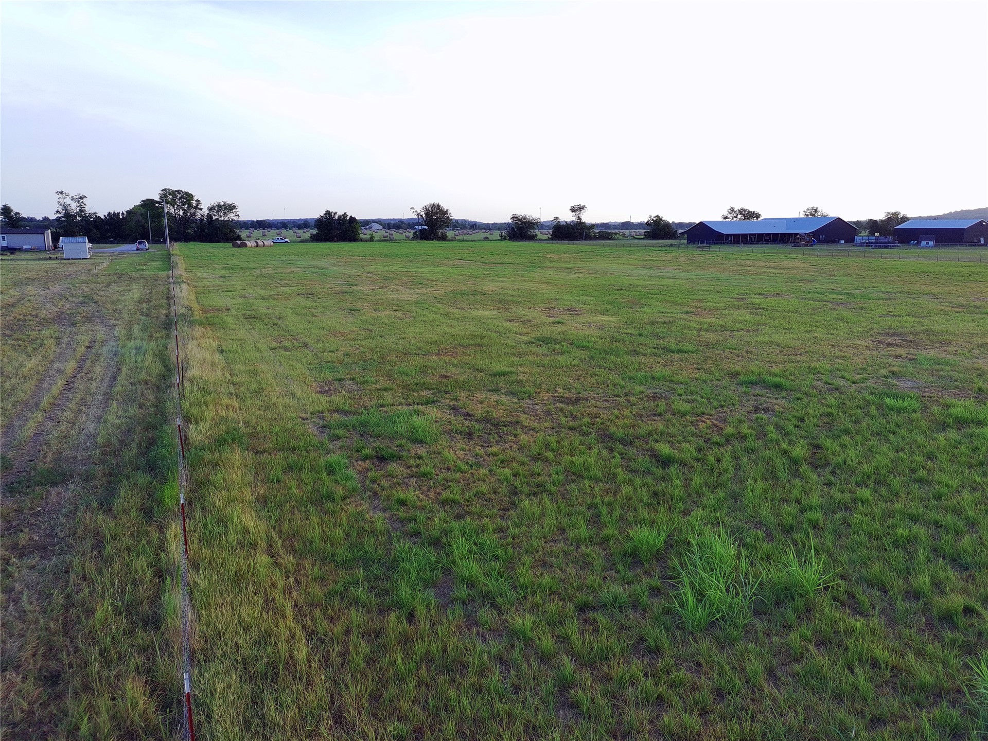 E 610 Road Property Photo 11