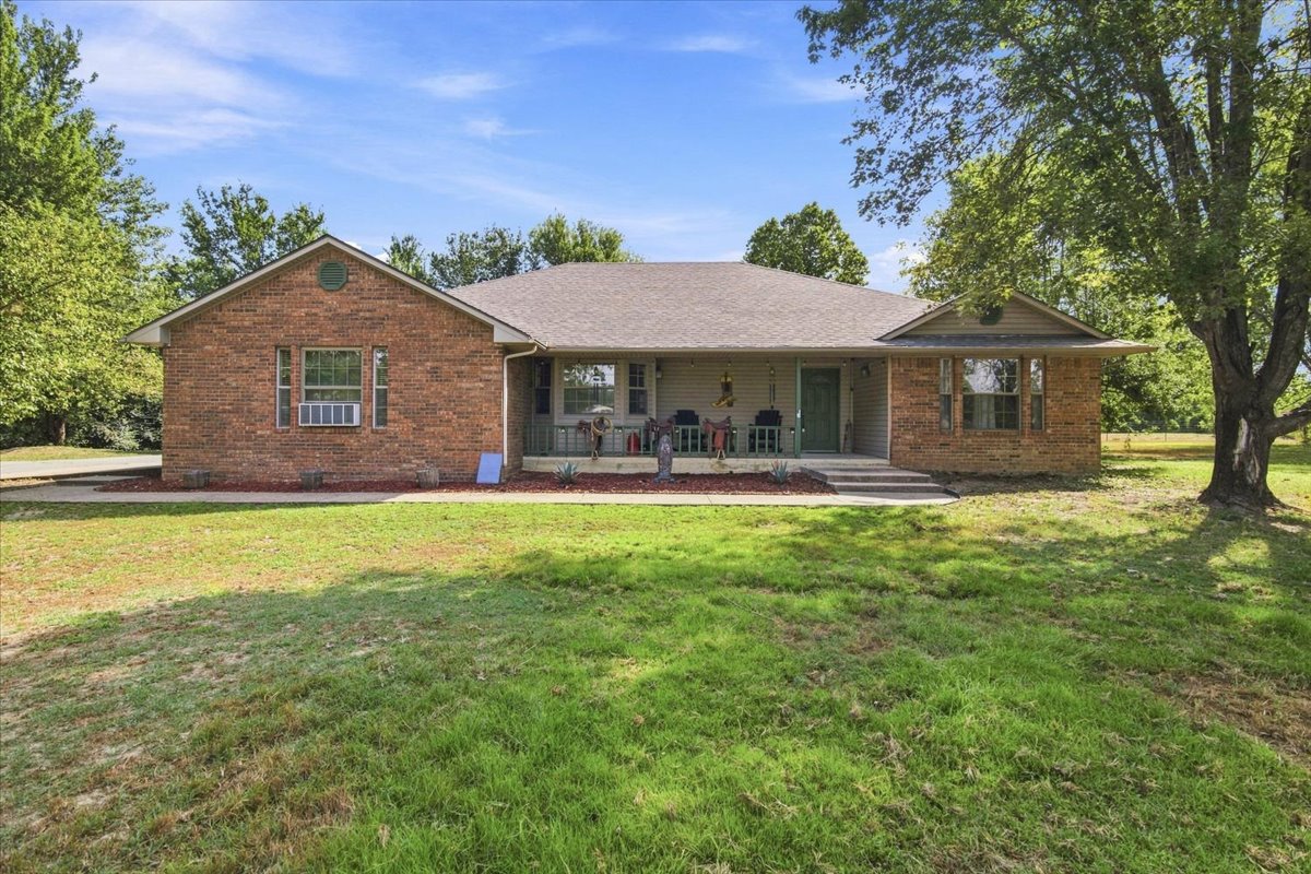29155 S 4170 Road Property Photo 1