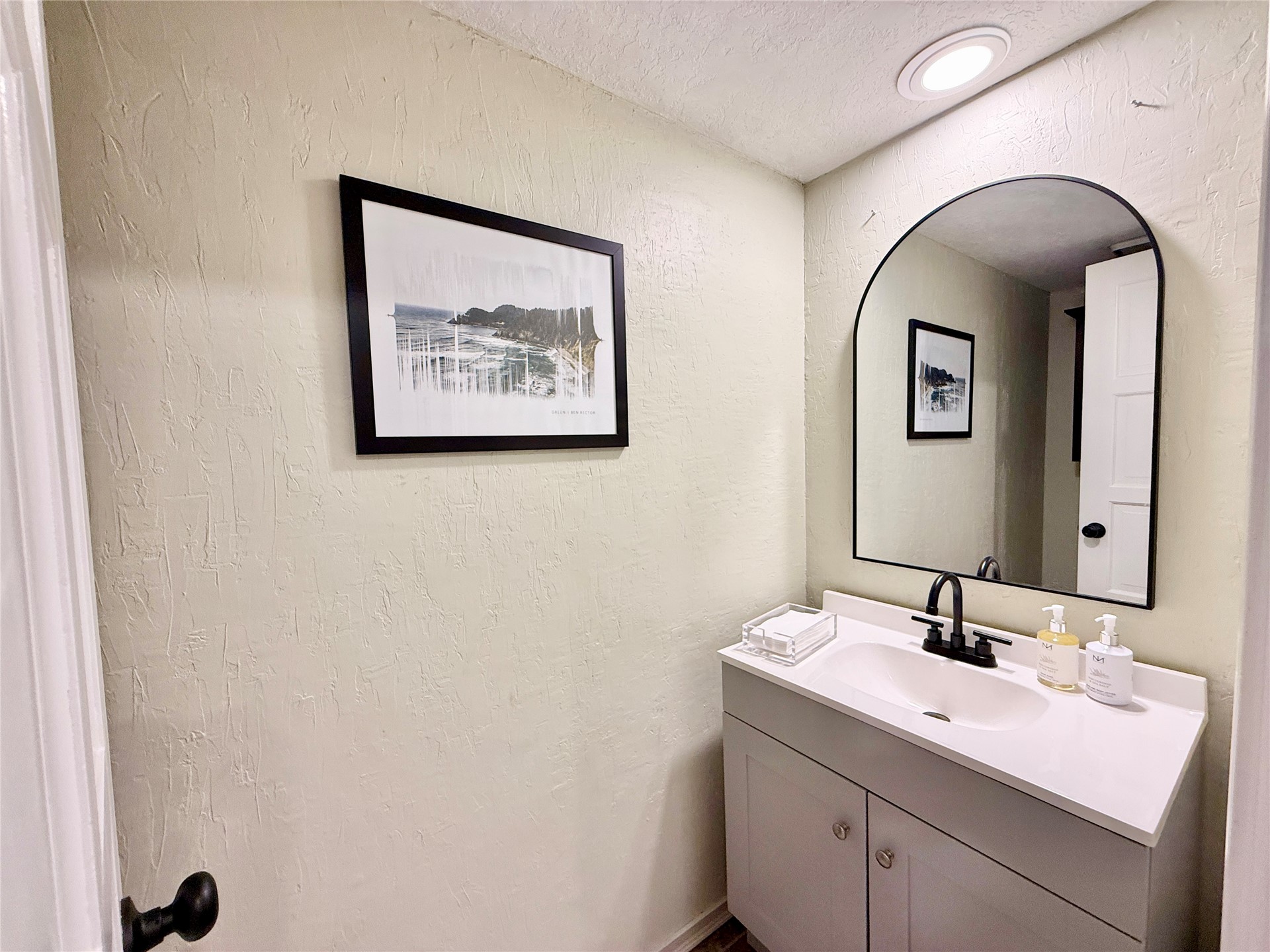 9520 Maplewood Avenue Property Photo 22