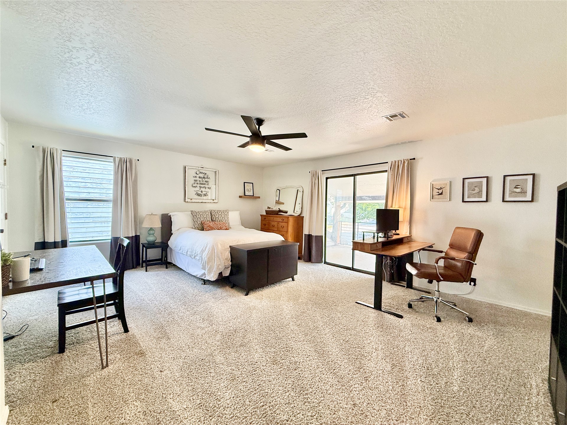 9520 Maplewood Avenue Property Photo 33