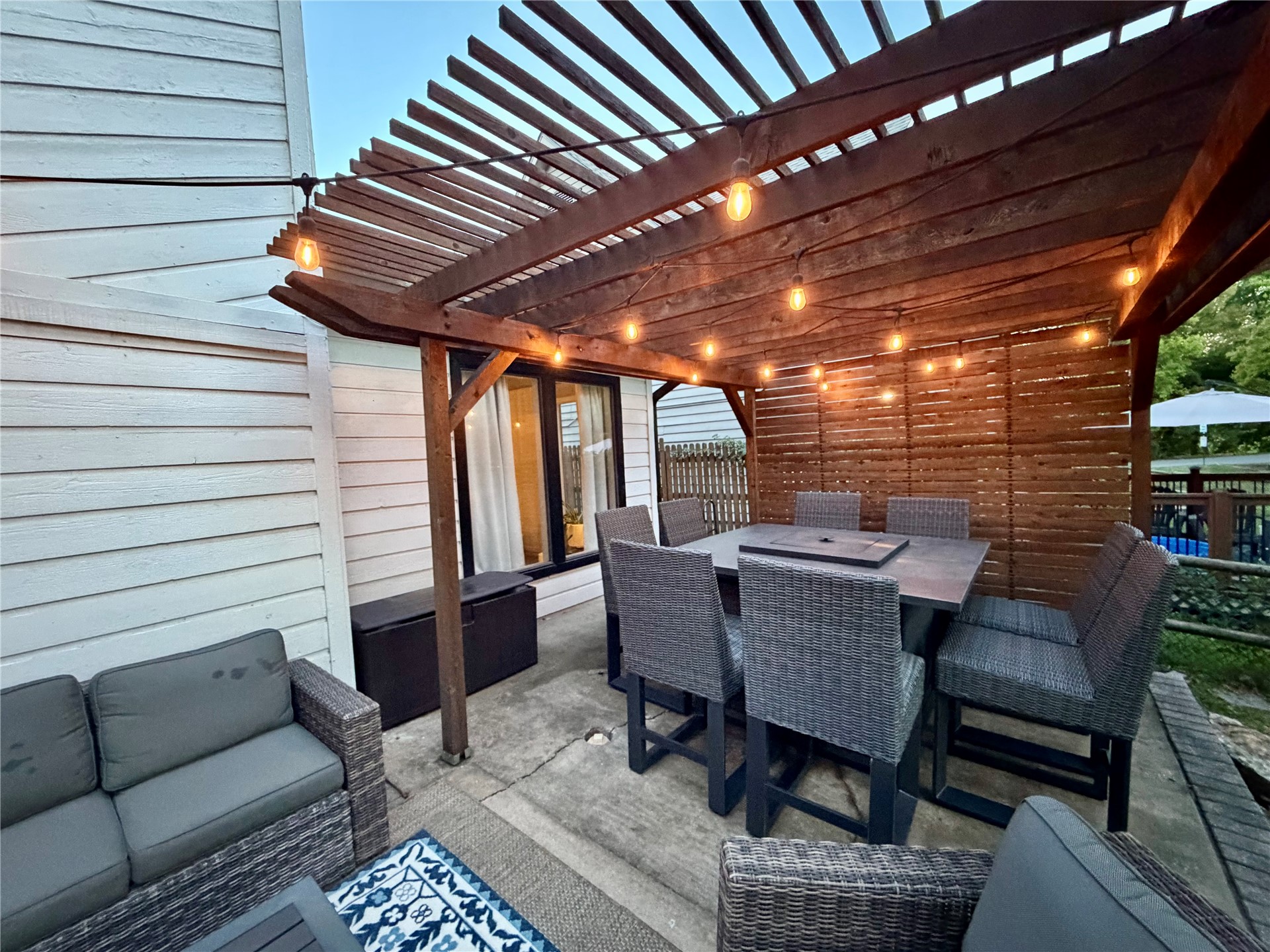 9520 Maplewood Avenue Property Photo 60