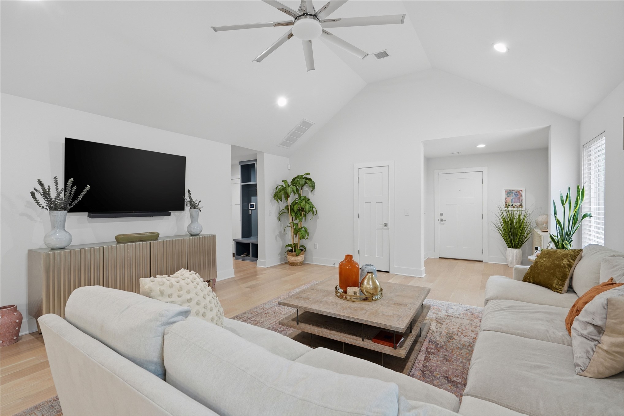 1209 N Boston Avenue Property Photo 5