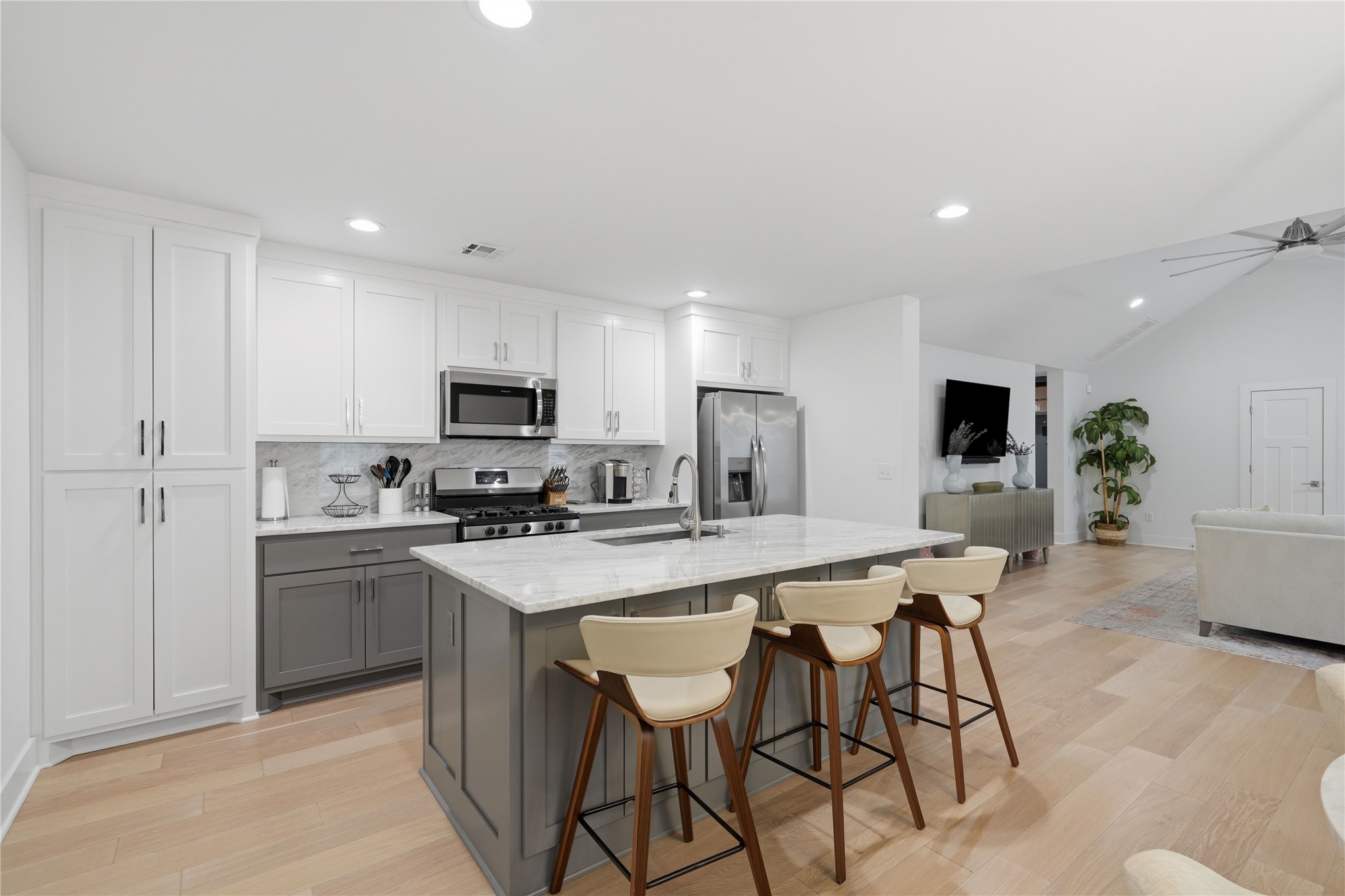 1209 N Boston Avenue Property Photo 12