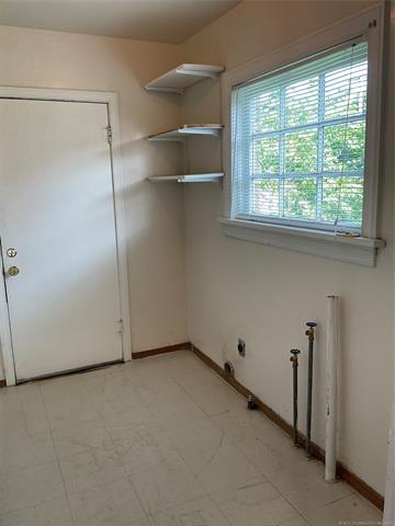 1208 S Jamestown Avenue E Property Photo 11