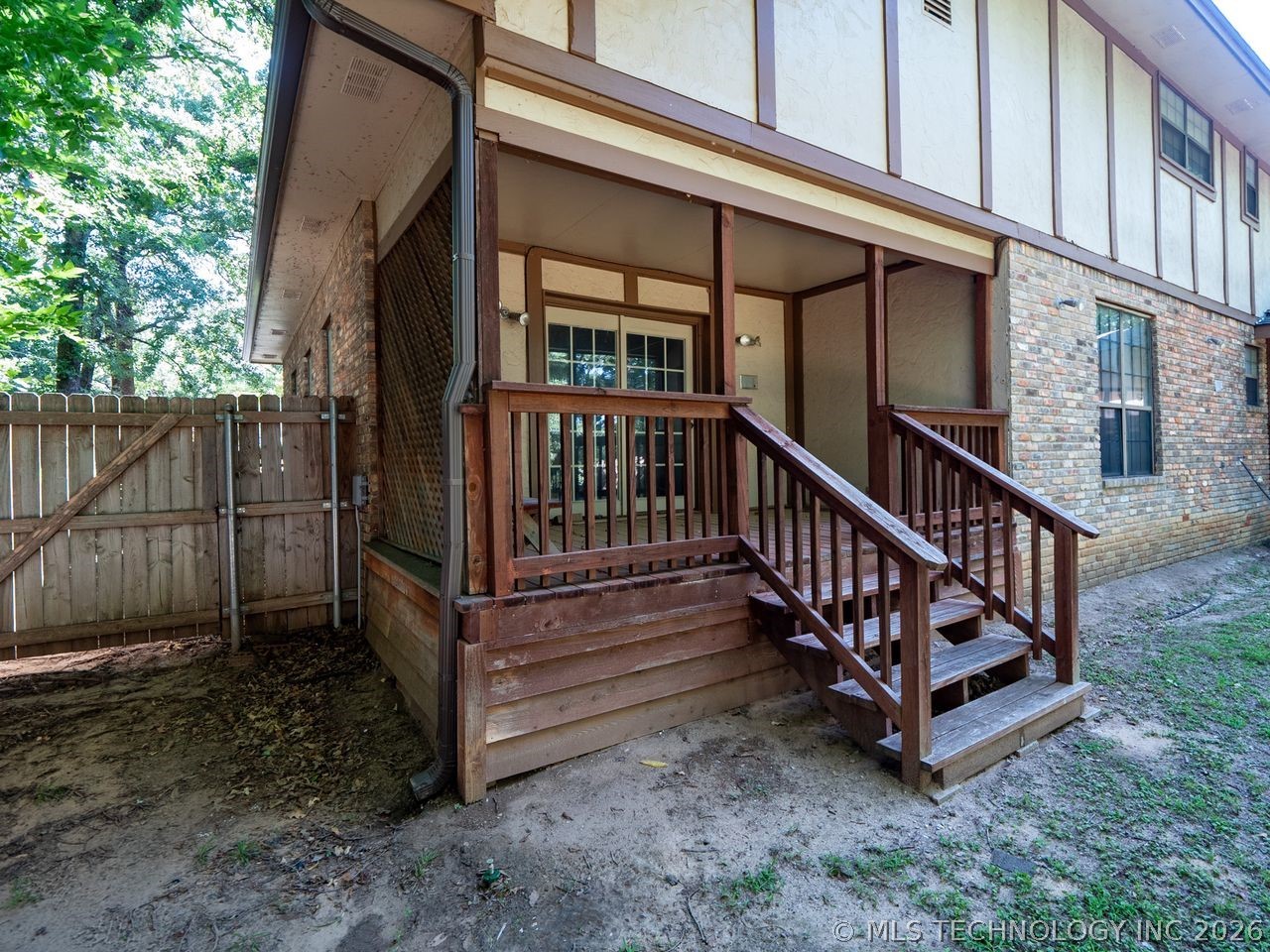 2717 Ridgeway Street Property Photo 38