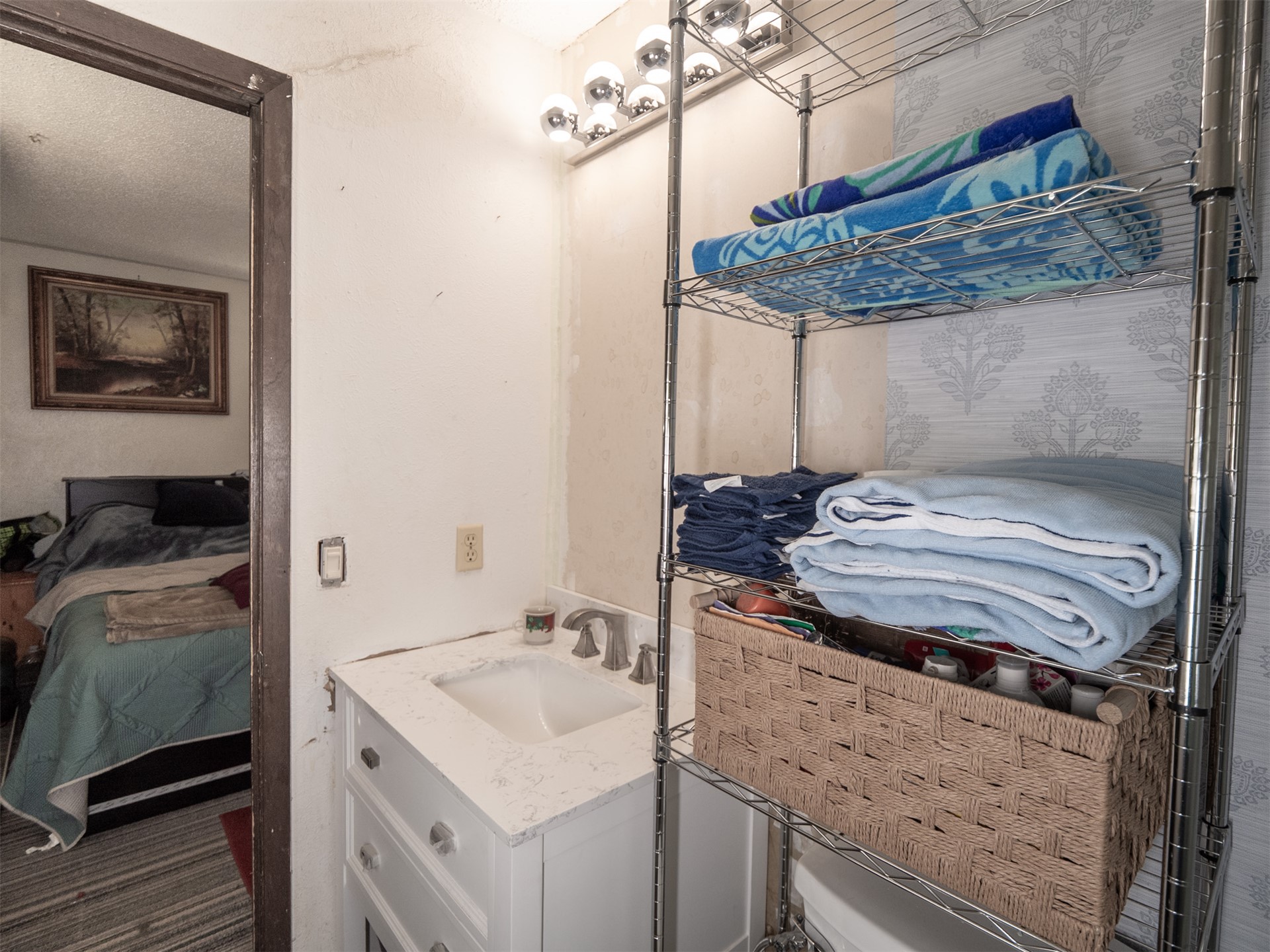 1599 N 4010 Road Property Photo 52