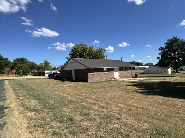 230 N Pecan Property Photo 23