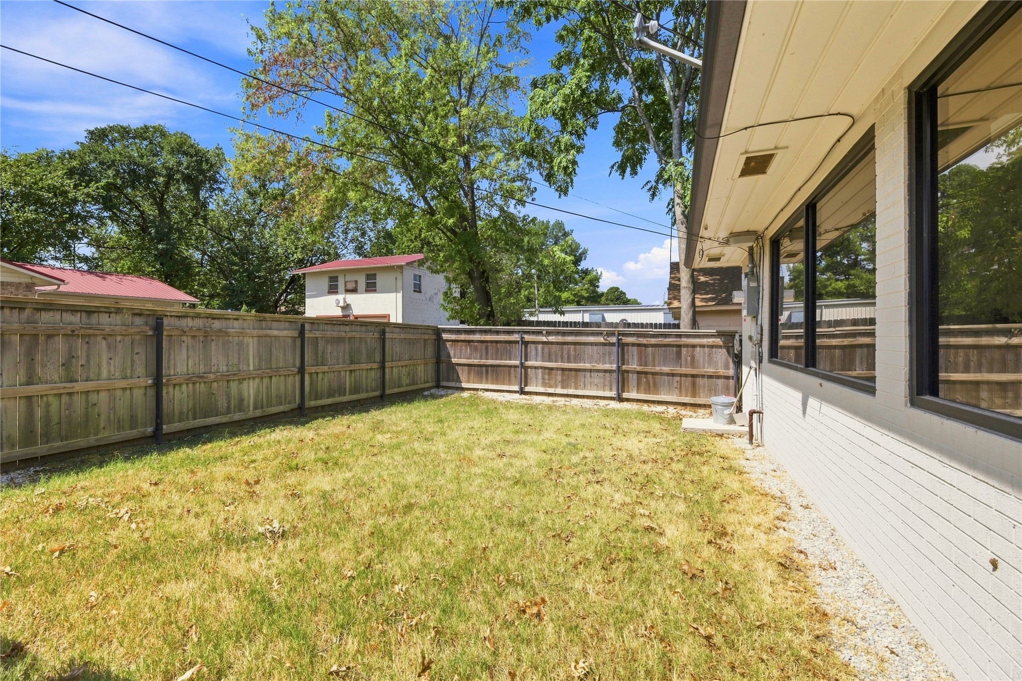 223 N East Avenue Property Photo 36