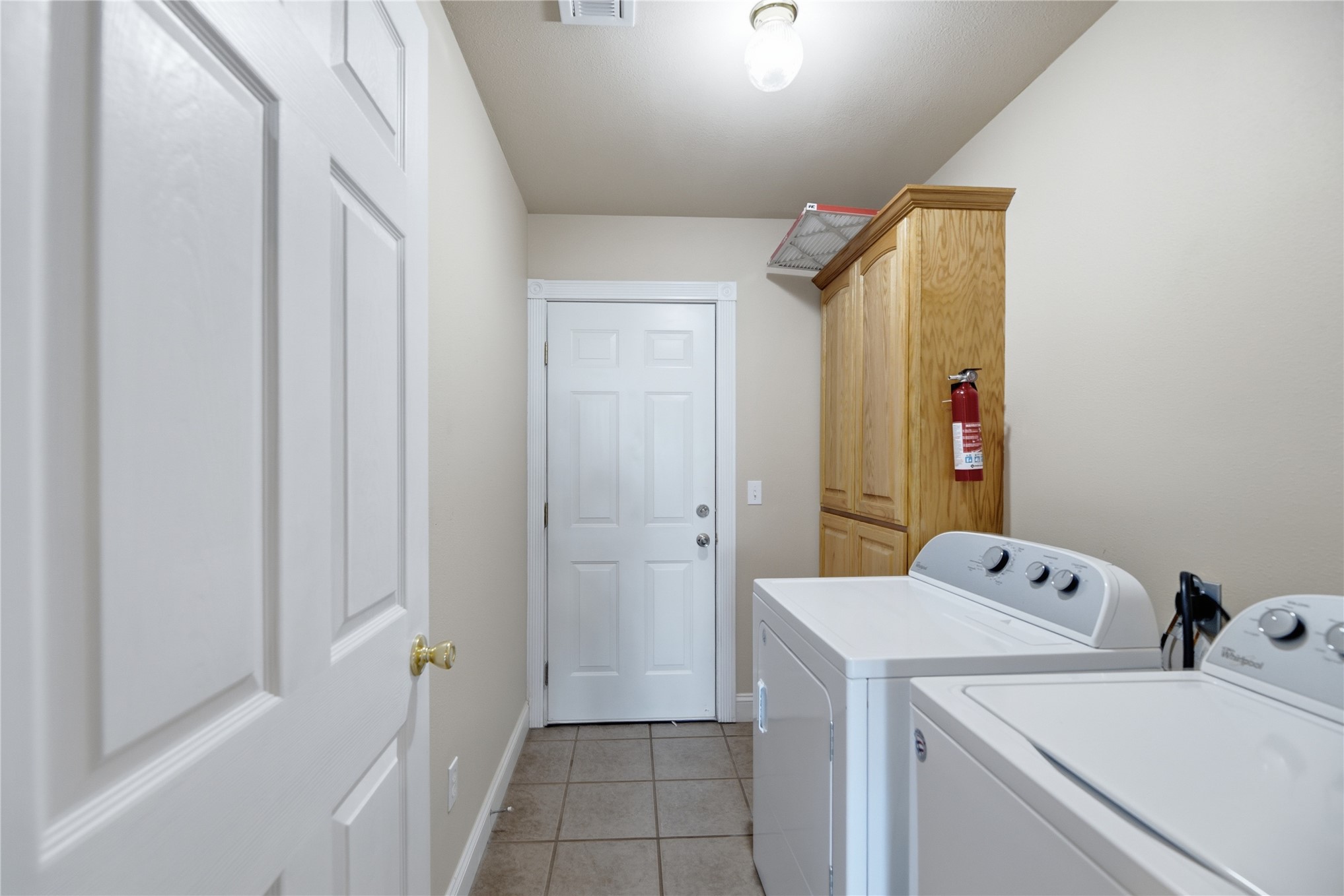 103 Remington Property Photo 17