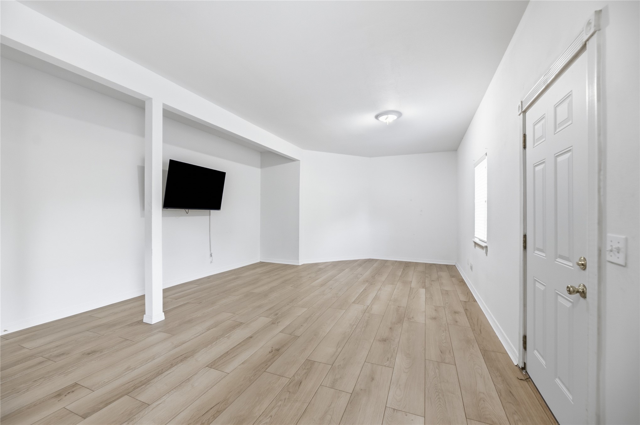 103 Remington Property Photo 29