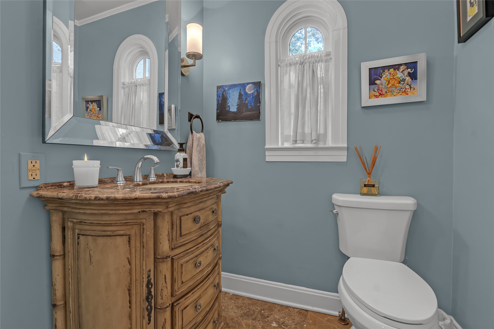 2106 S Saint Louis Avenue Property Photo 37