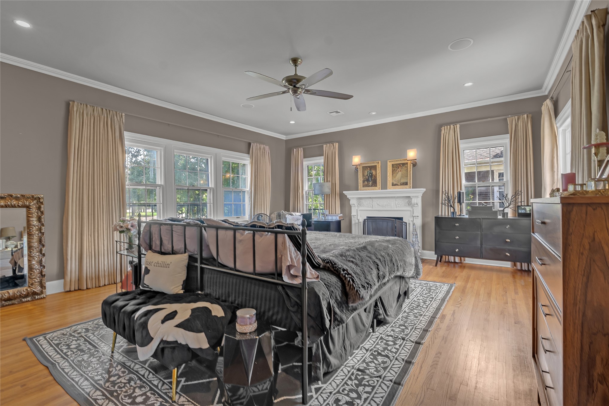 2106 S Saint Louis Avenue Property Photo 41