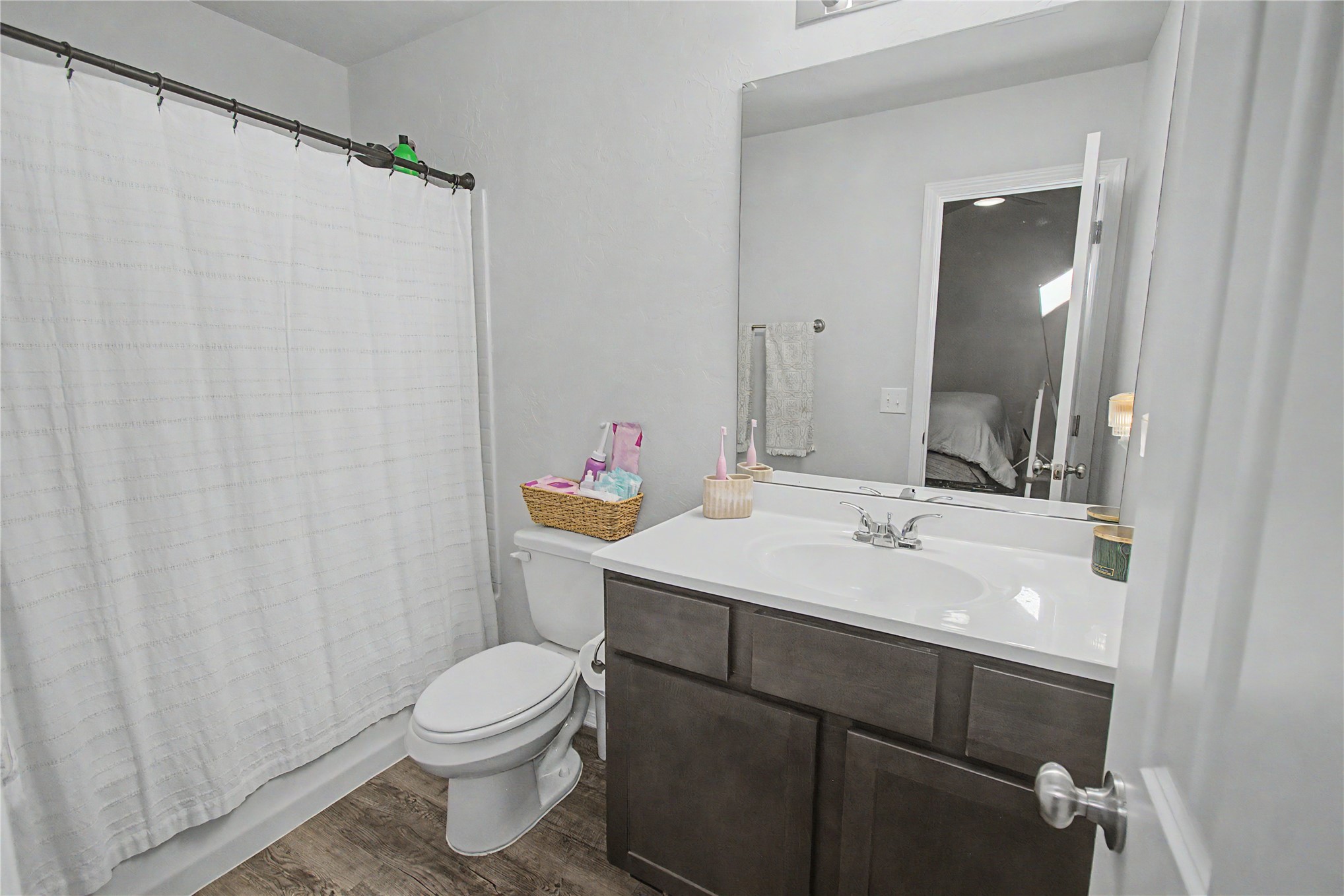 618 Georgia Place W Property Photo 12