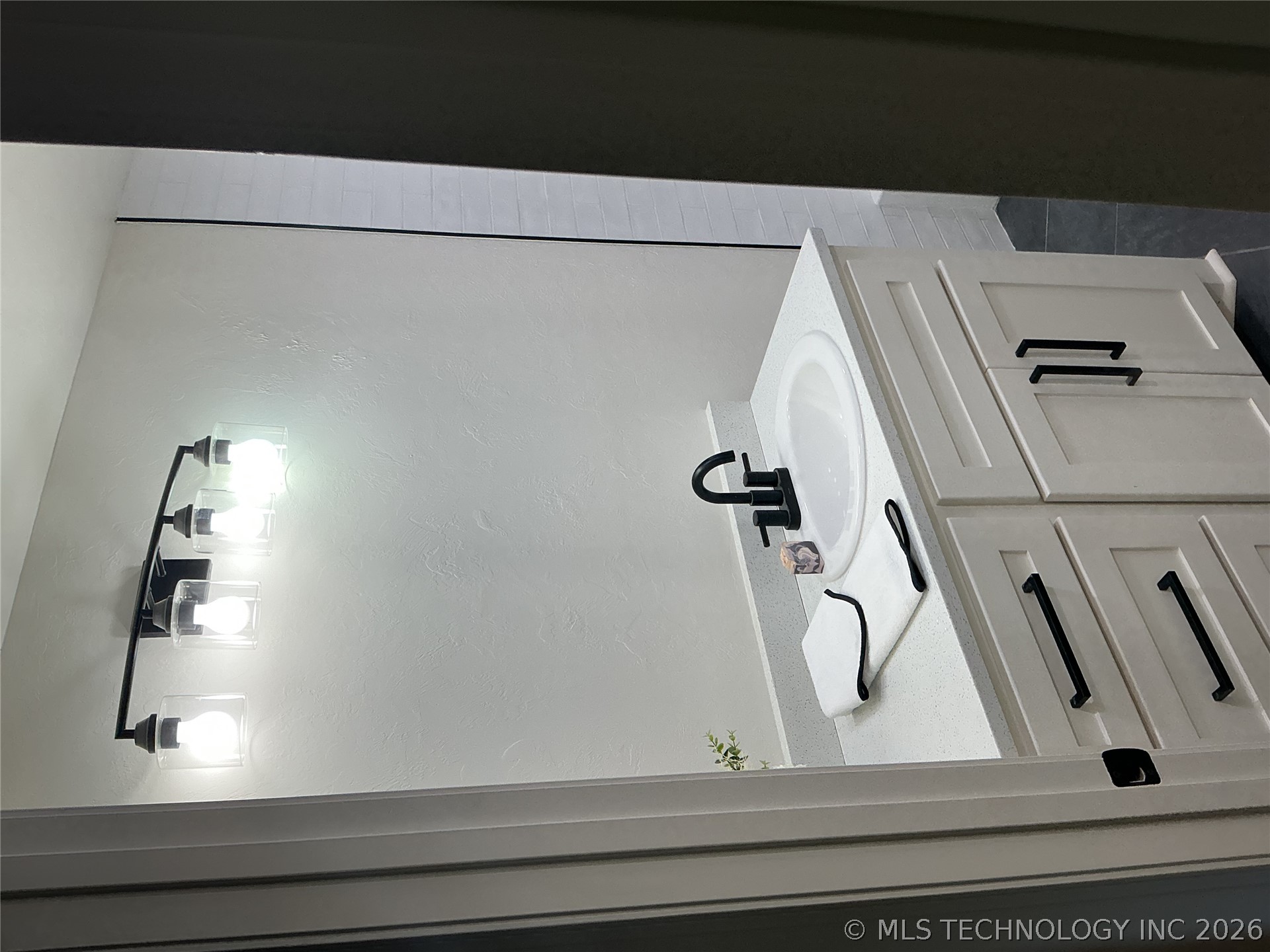 8959 Birch Street Property Photo 14