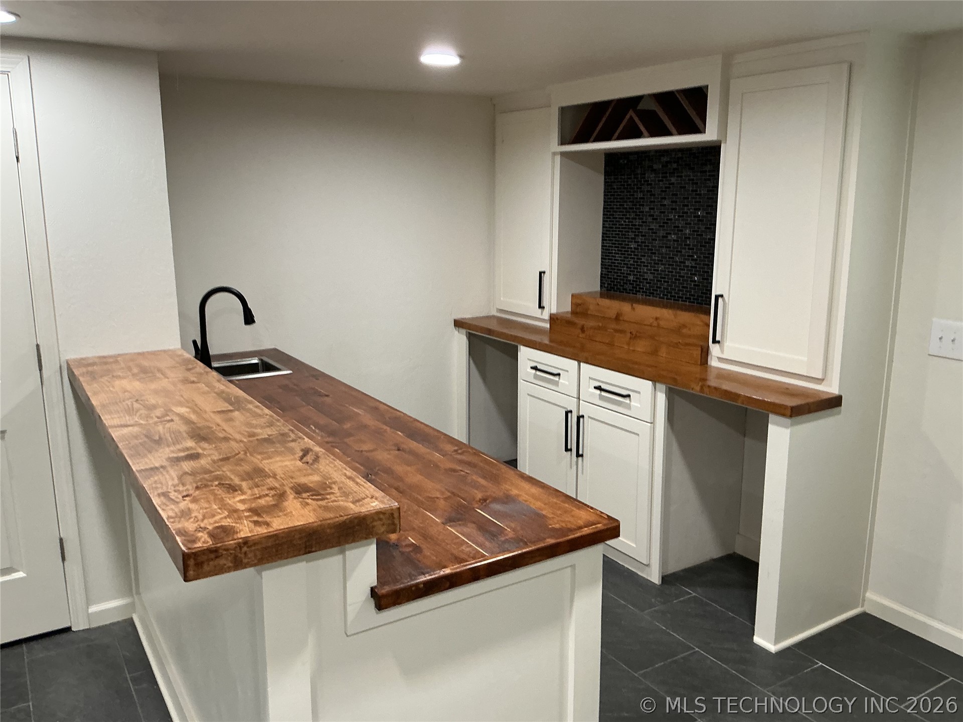 8959 Birch Street Property Photo 18