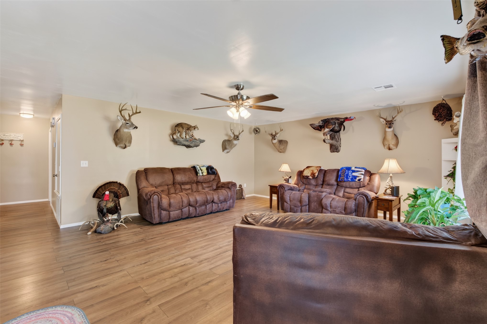 105 S Rowe Street Property Photo 11