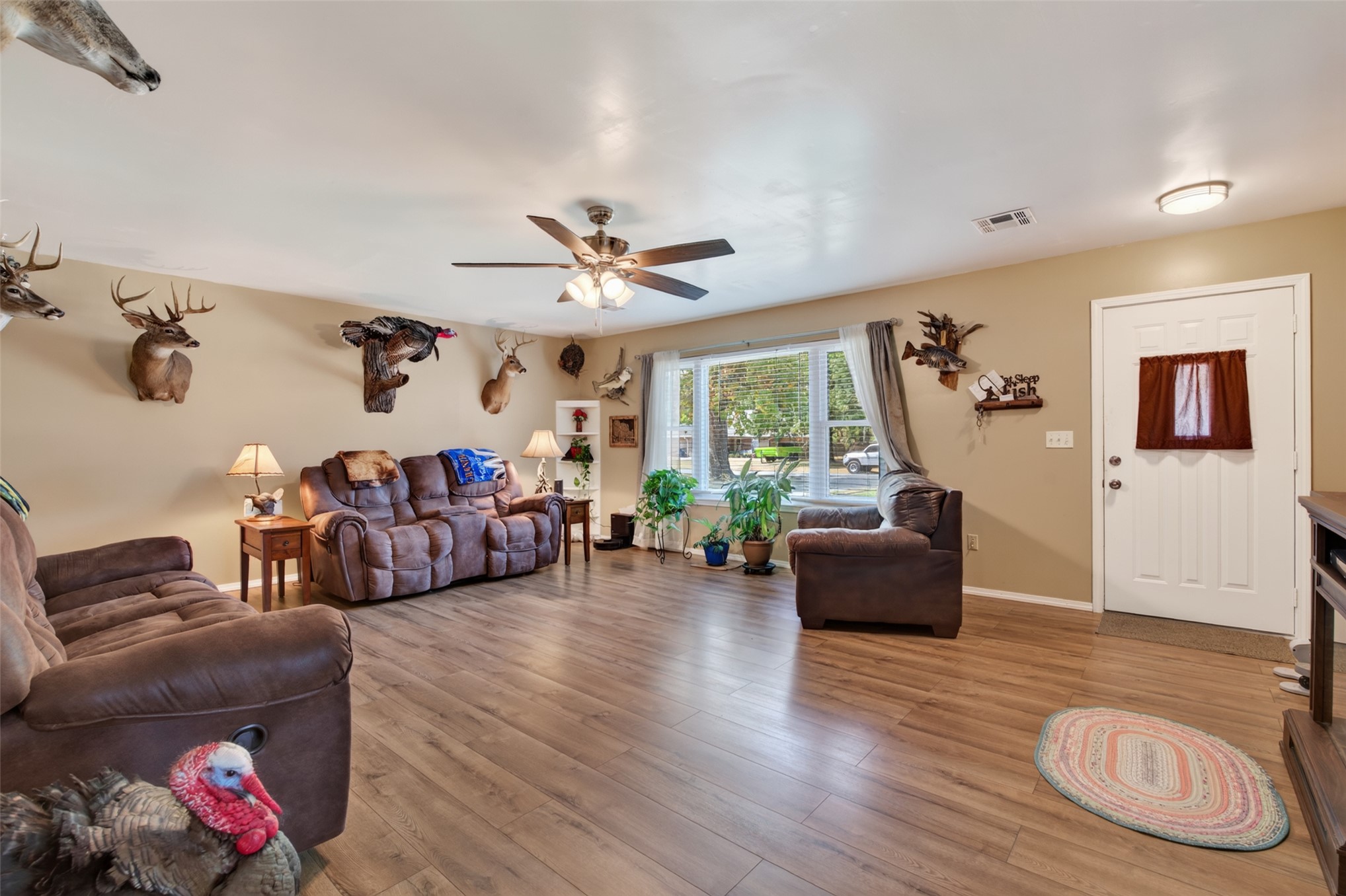 105 S Rowe Street Property Photo 12