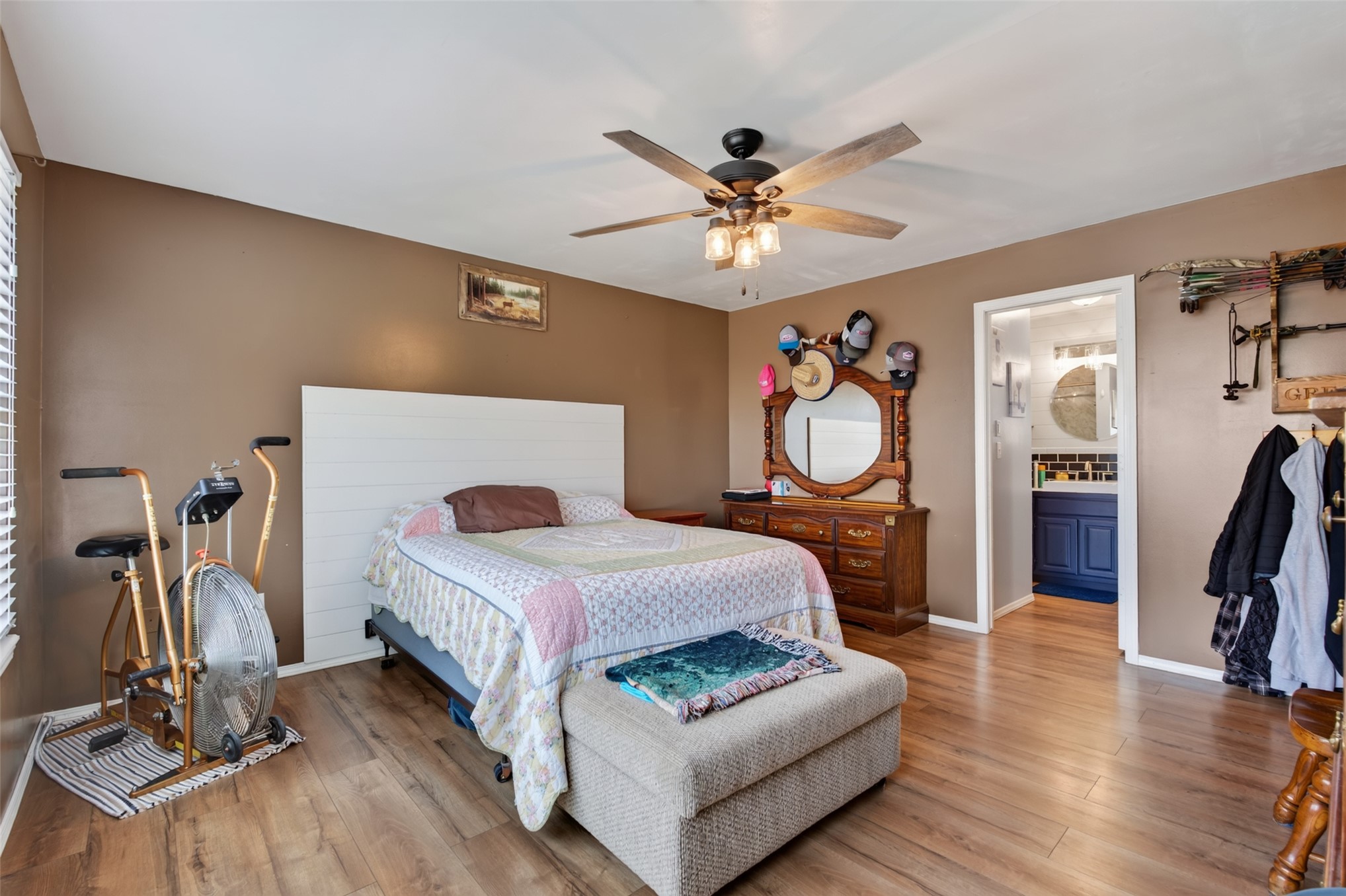 105 S Rowe Street Property Photo 23