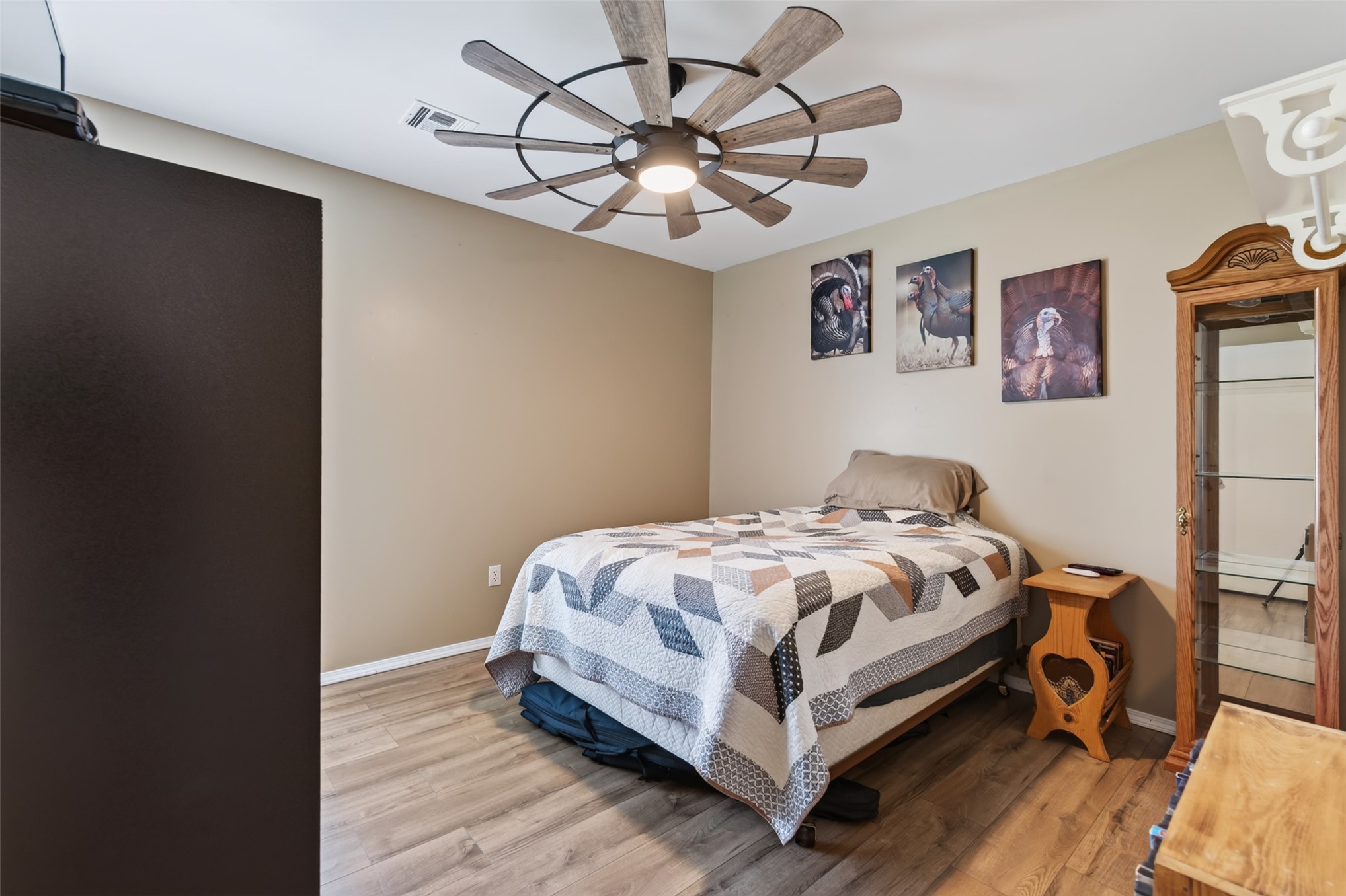 105 S Rowe Street Property Photo 29