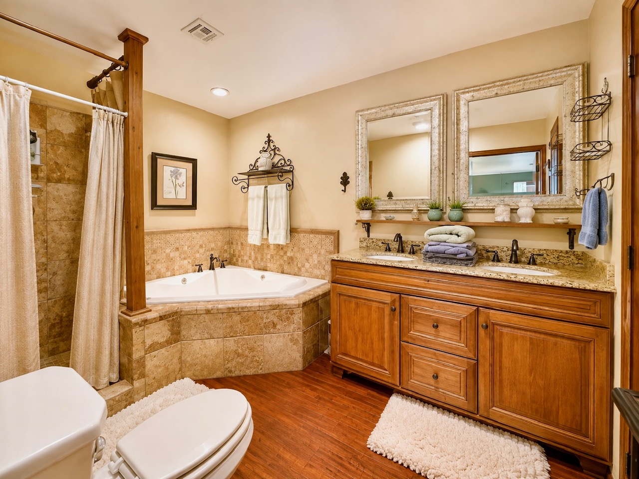 12326 Scott Drive Property Photo 8