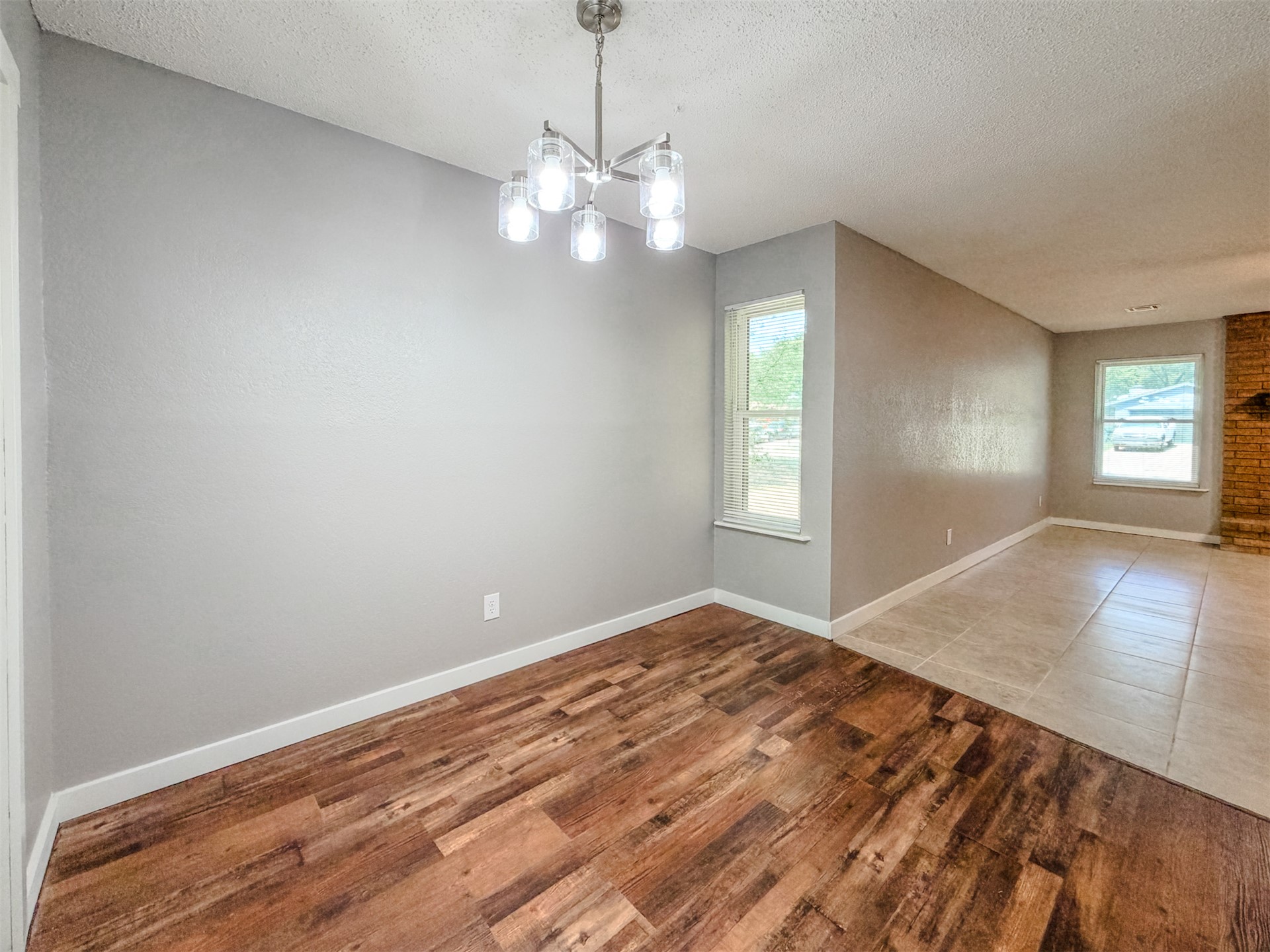 1819 Quail Run Property Photo 14