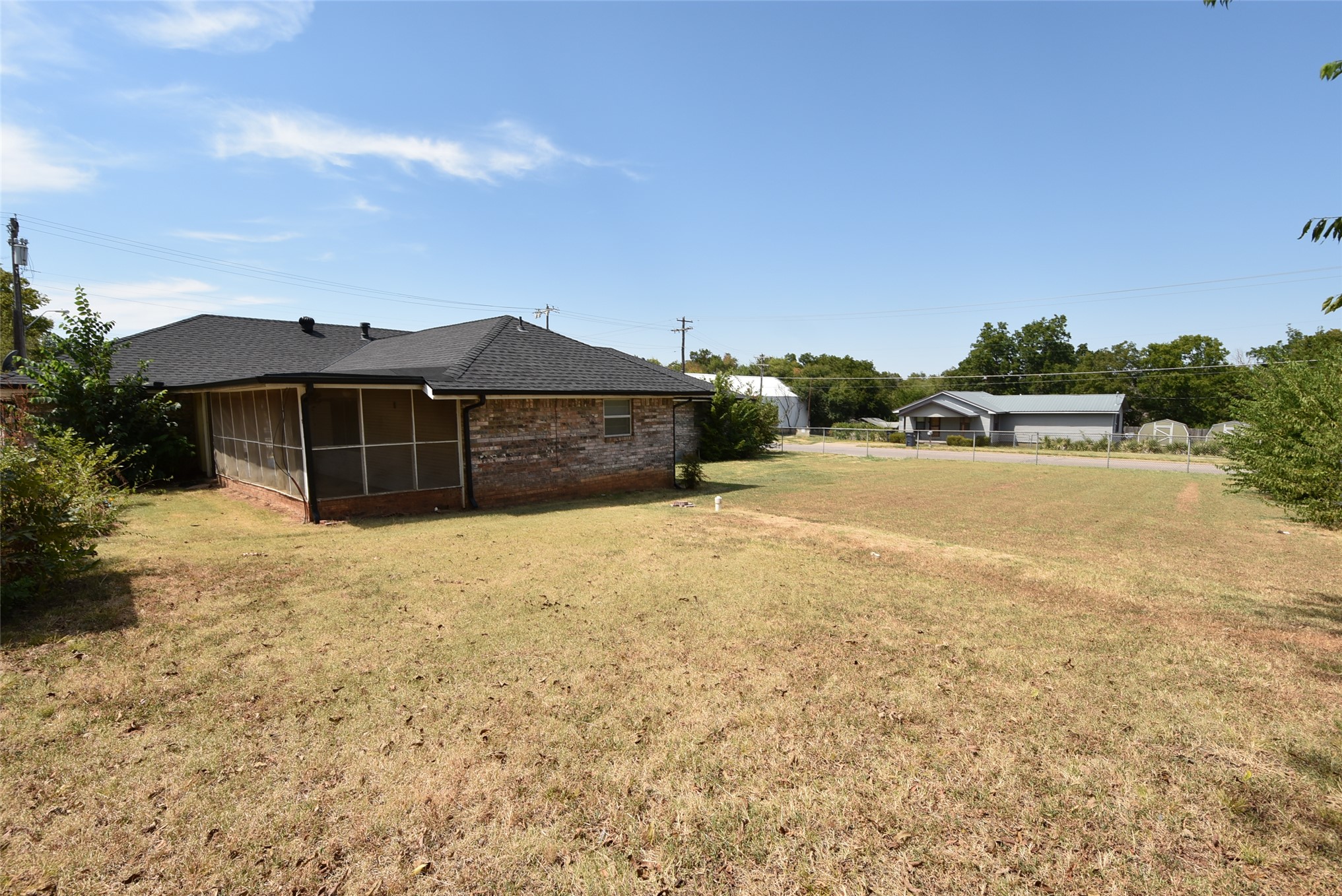 820 N University Street Property Photo 43