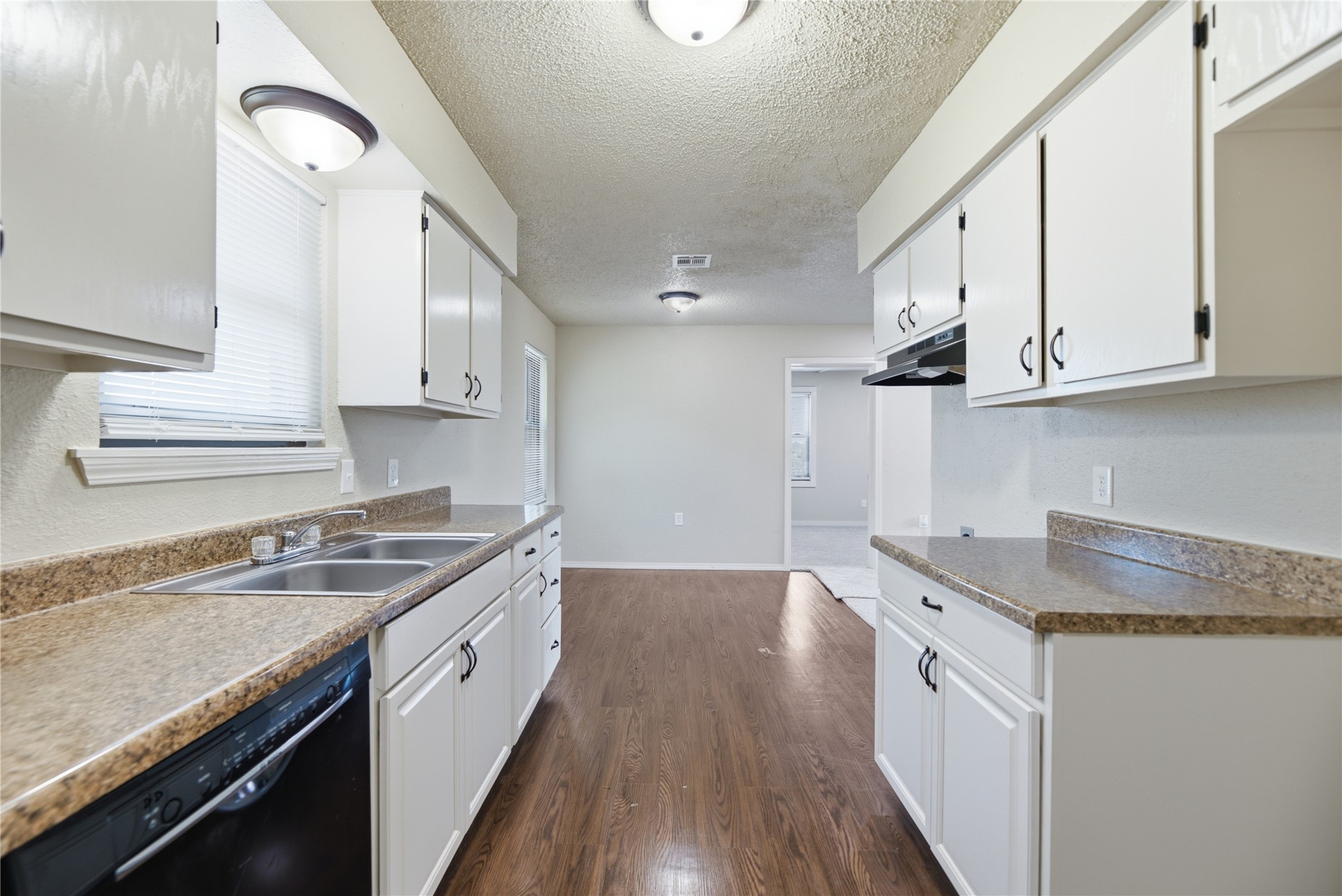 15521 494 Property Photo 9