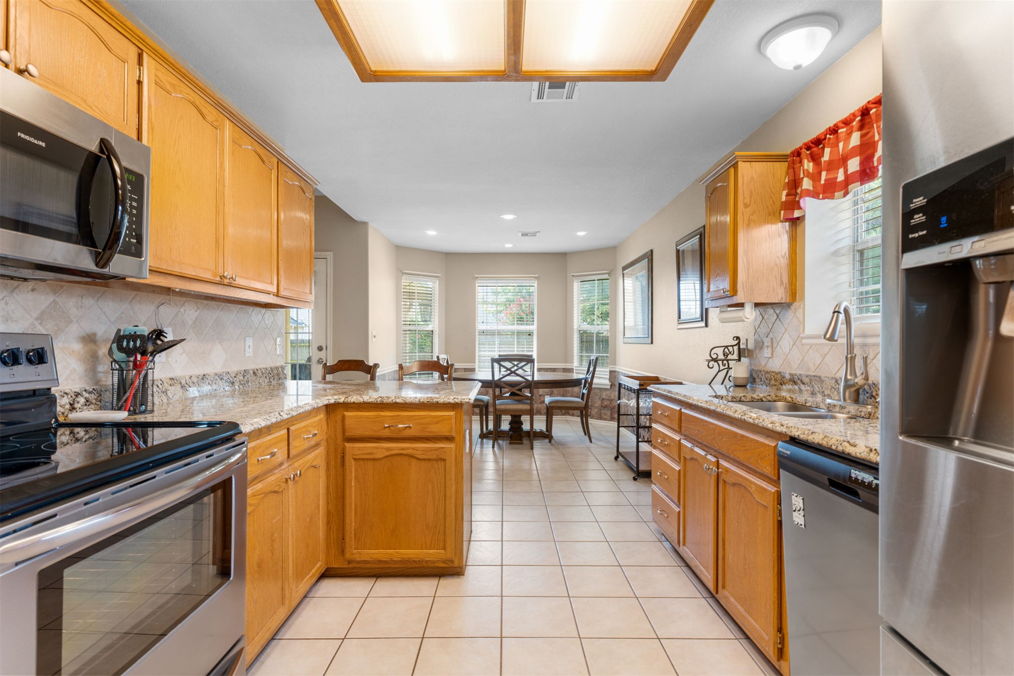 1717 W Jefferson Street Property Photo 28