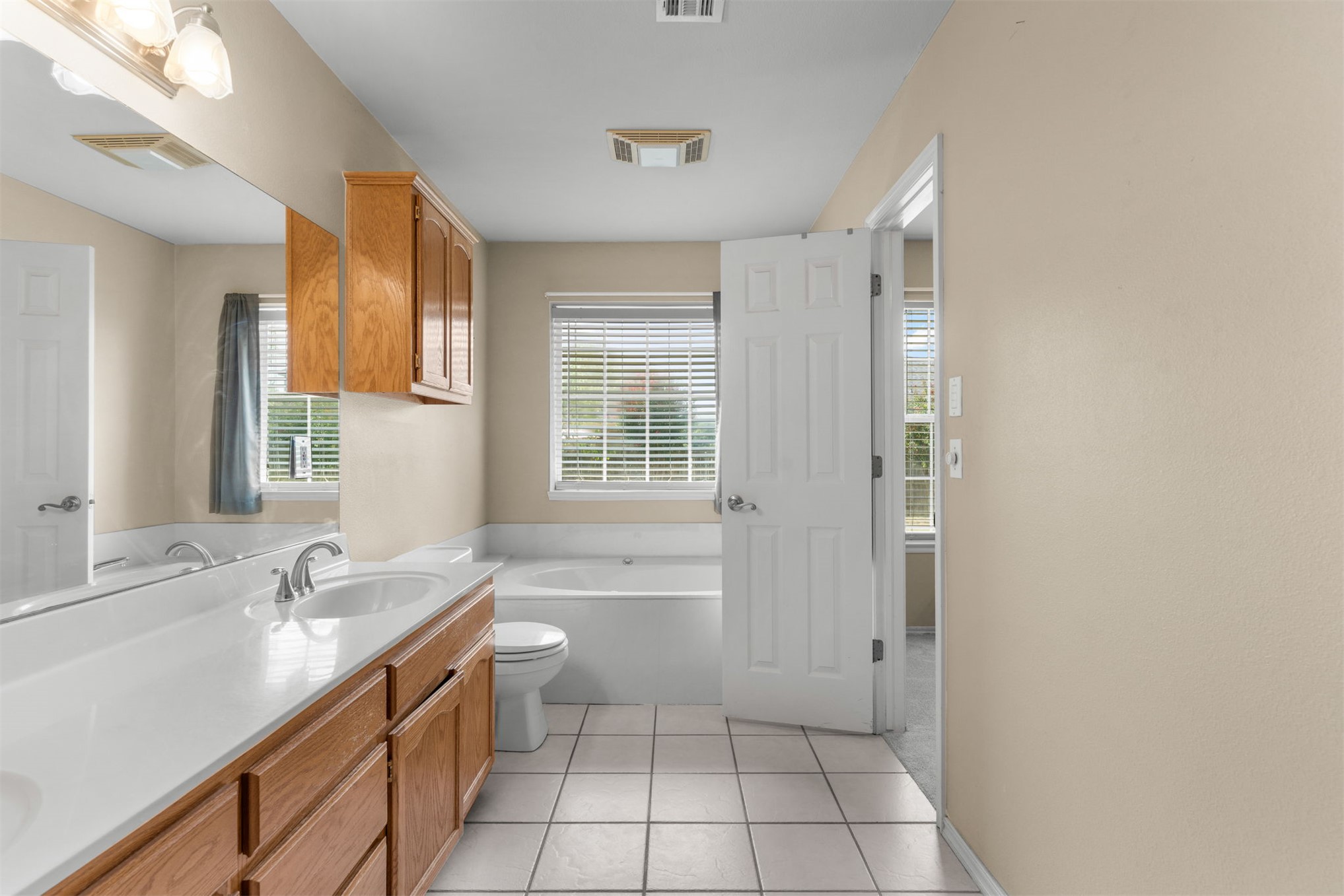 1717 W Jefferson Street Property Photo 35