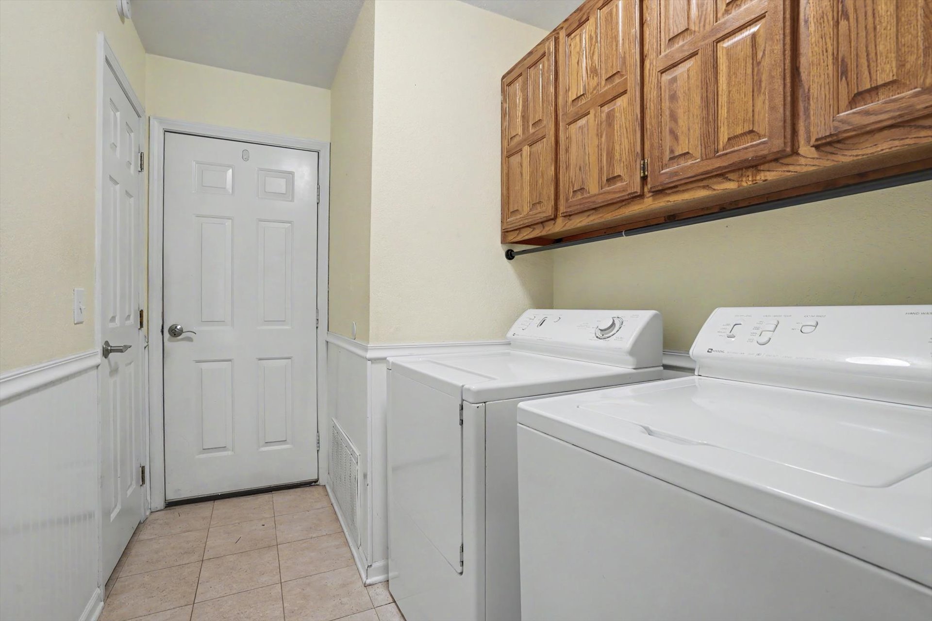 12408 E 87th Street N Property Photo 23