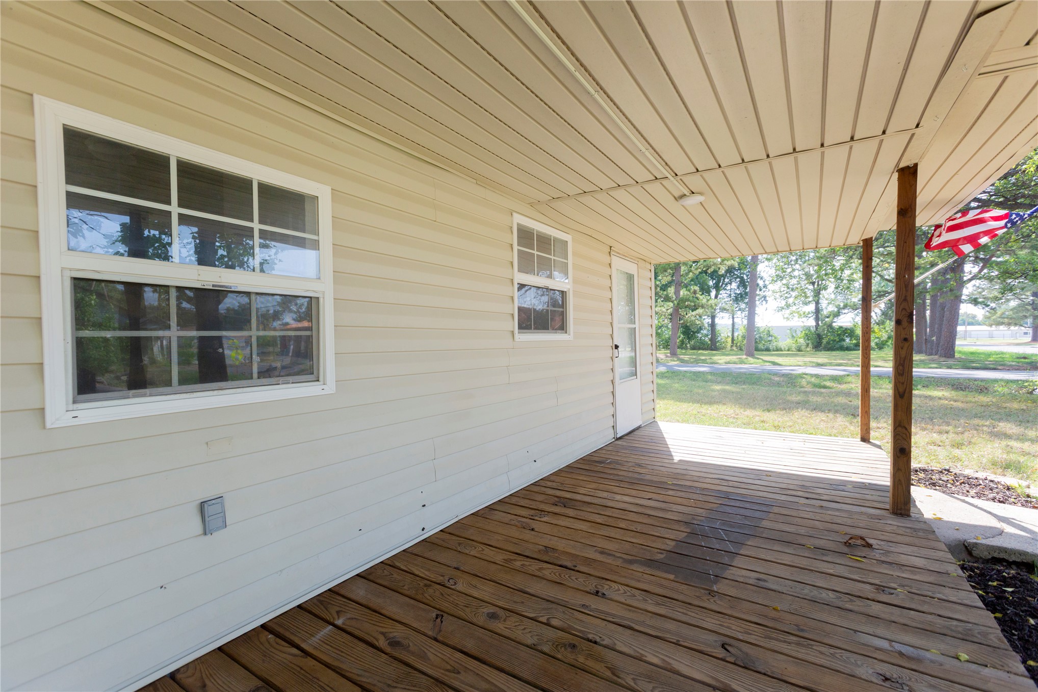 214 W Ada Avenue Property Photo 3